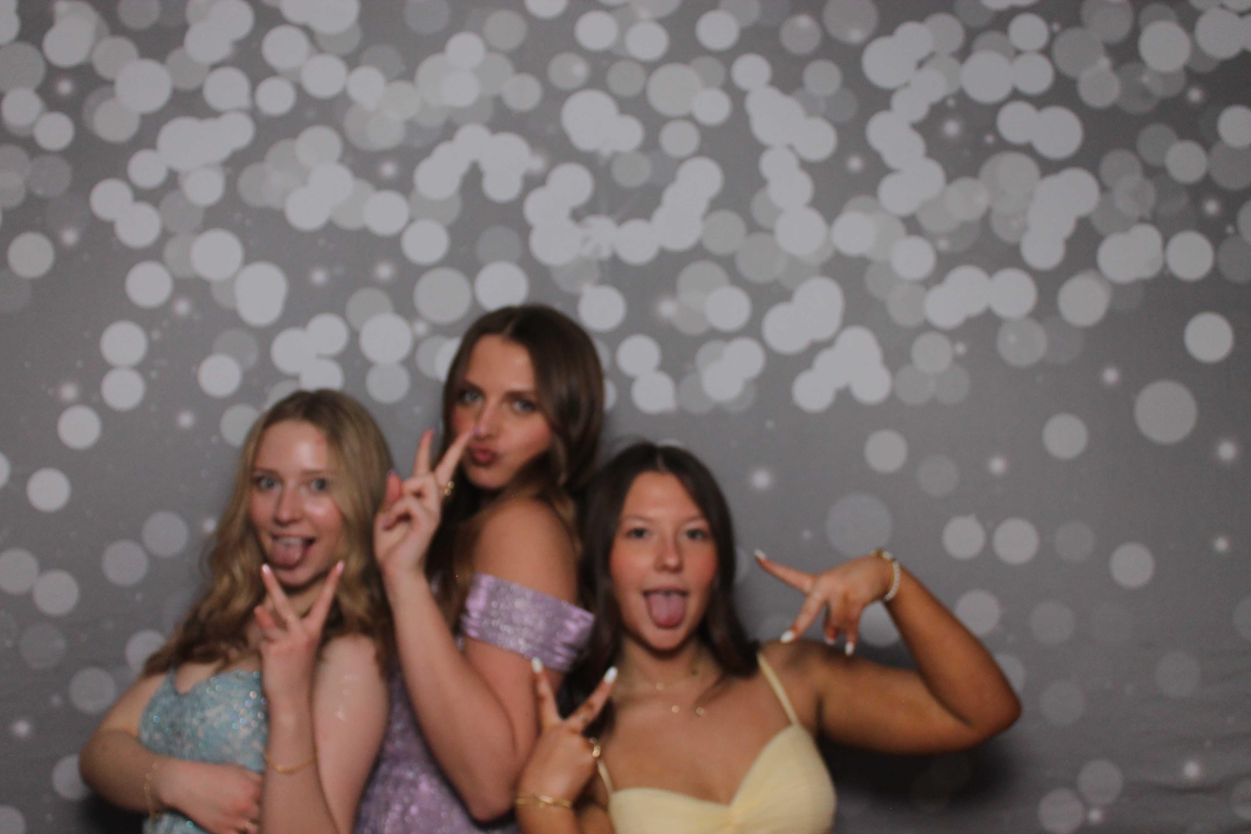 Cooper High School Prom | View more photos from the event at gallery.photoboothcincy.com/u/PhotoBoothCincy/Cooper-High-School-Prom
