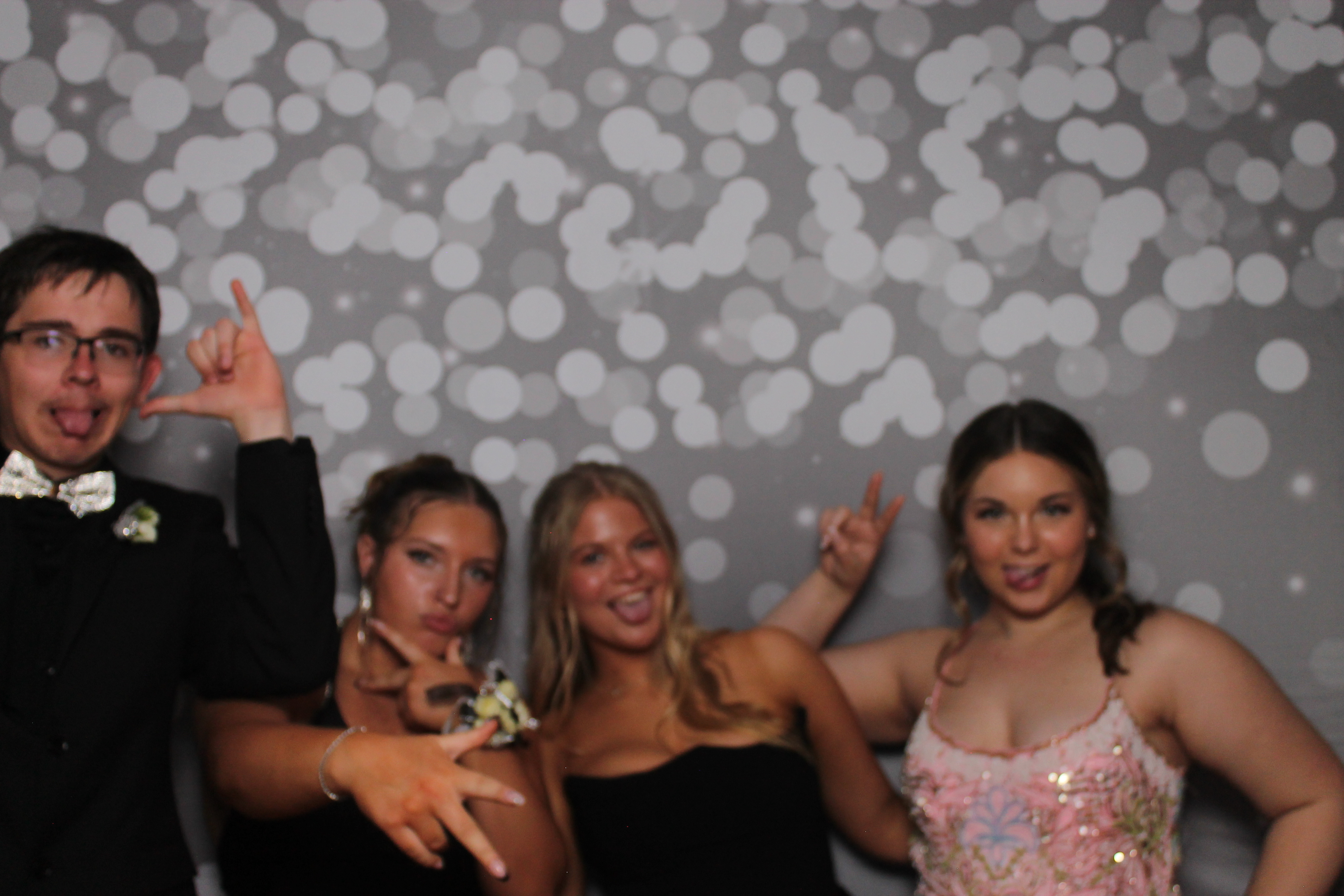 Cooper High School Prom | View more photos from the event at gallery.photoboothcincy.com/u/PhotoBoothCincy/Cooper-High-School-Prom