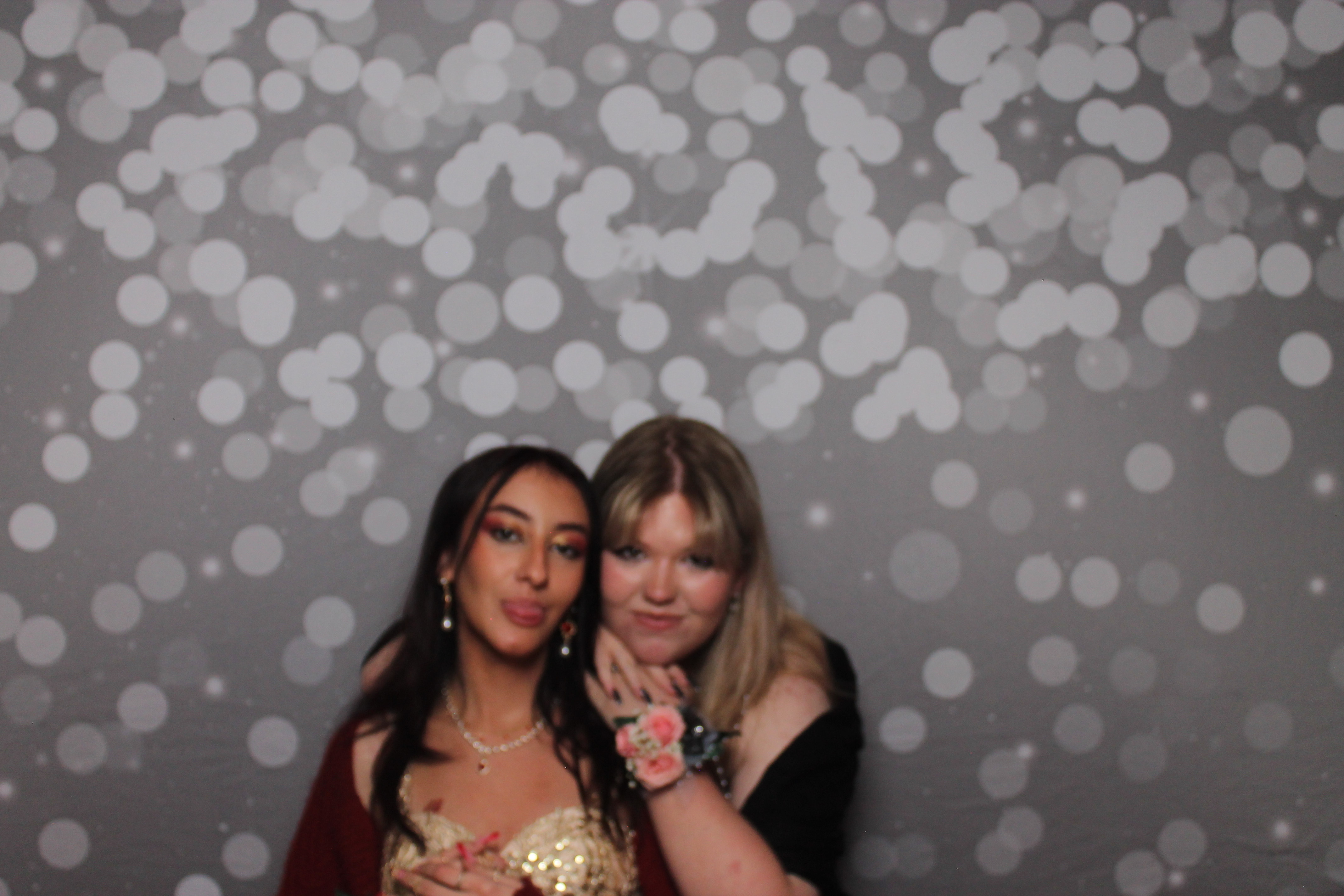 Cooper High School Prom | View more photos from the event at gallery.photoboothcincy.com/u/PhotoBoothCincy/Cooper-High-School-Prom
