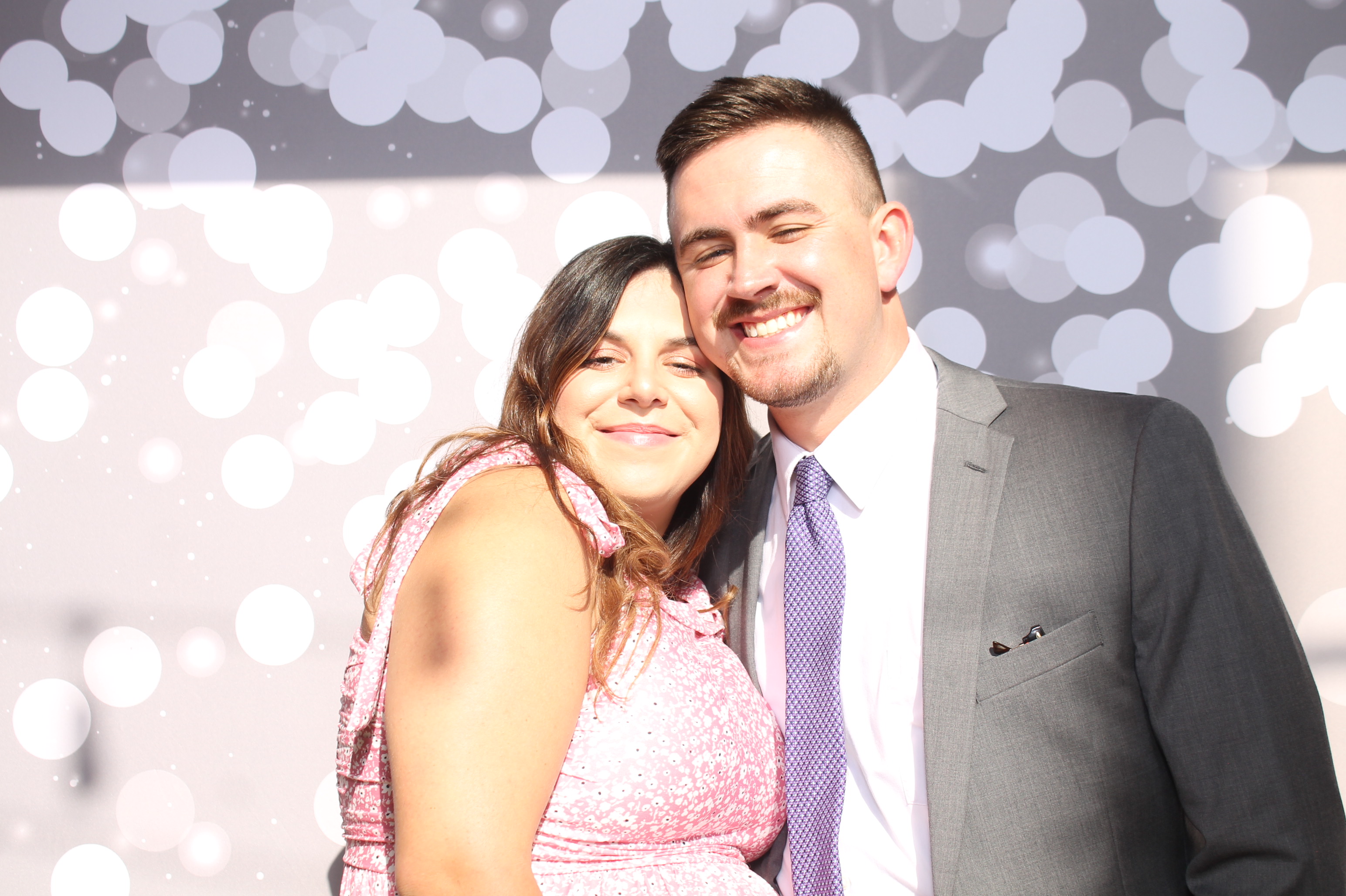 Corianne & Ryan | View more photos from the event at gallery.photoboothcincy.com/u/PhotoBoothCincy/Corianne-Ryan