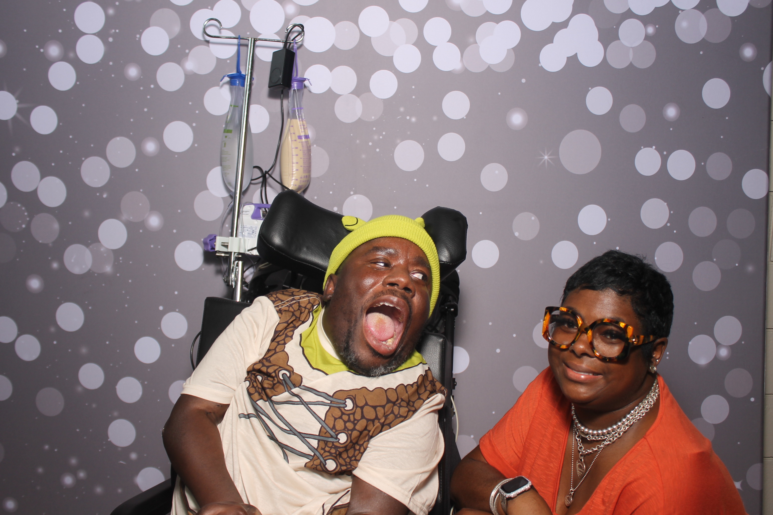 Costume Party! | View more photos from the event at gallery.photoboothcincy.com/u/PhotoBoothCincy/Costume-Party