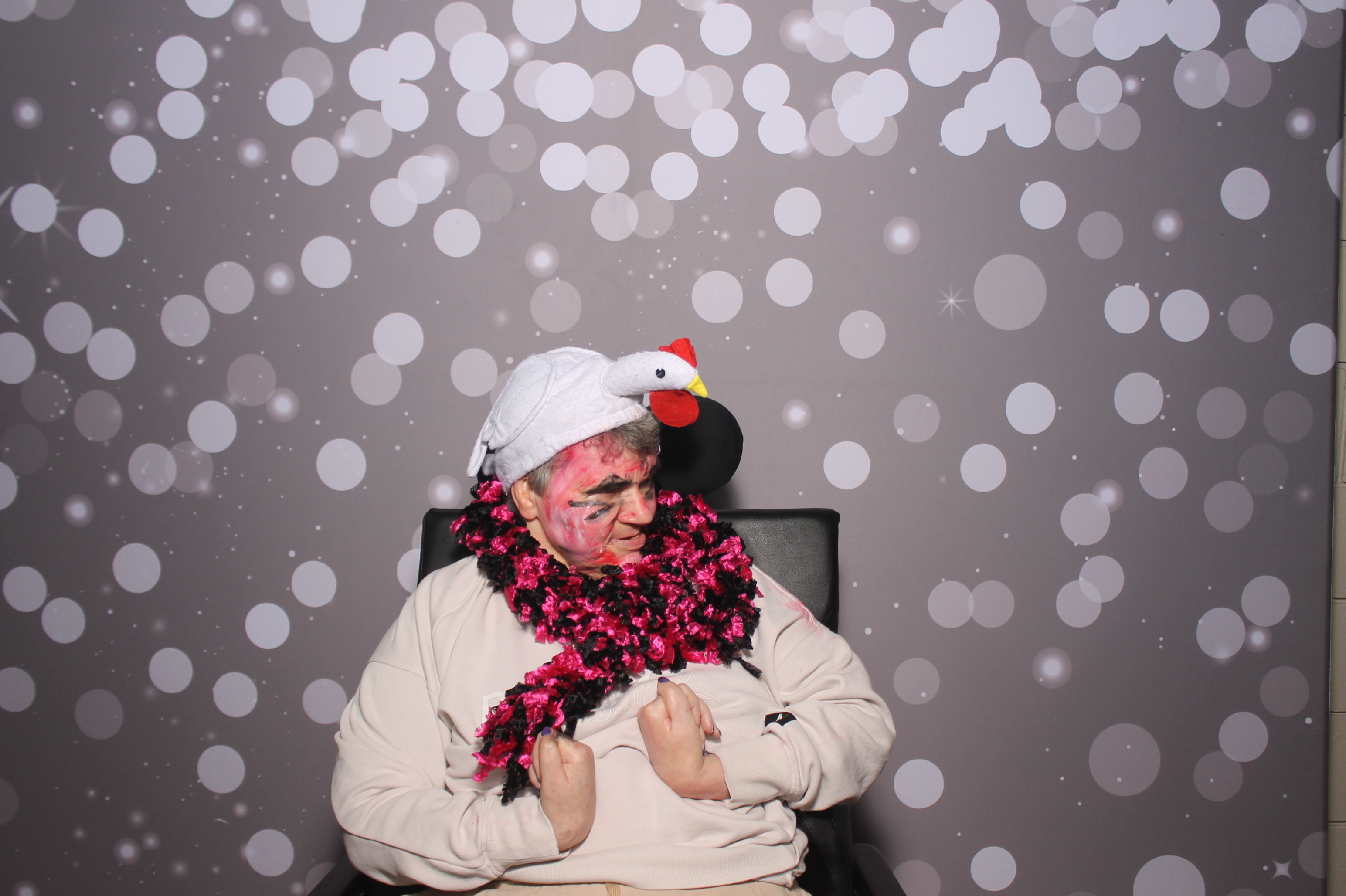 Costume Party! | View more photos from the event at gallery.photoboothcincy.com/u/PhotoBoothCincy/Costume-Party