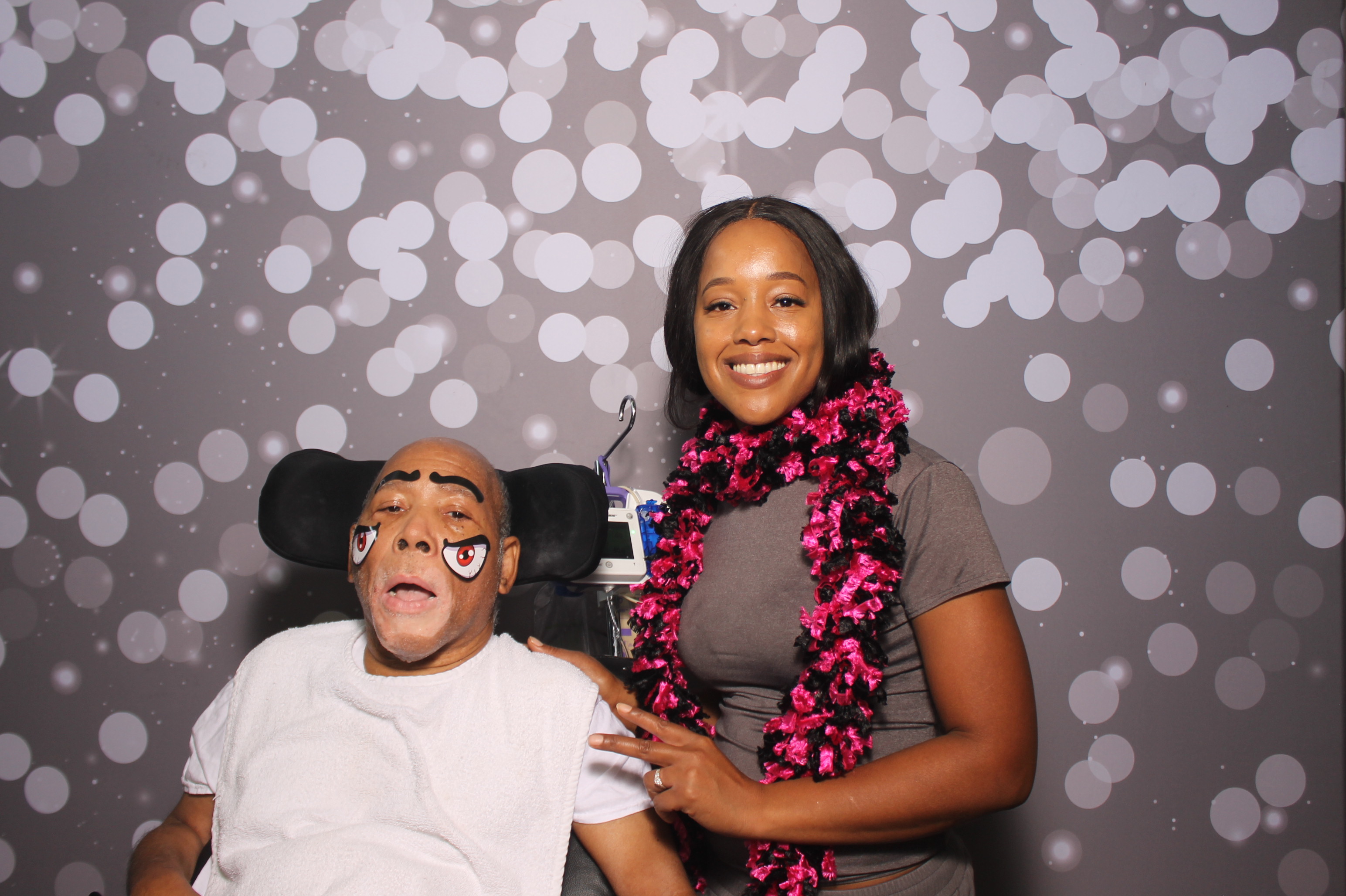 Costume Party! | View more photos from the event at gallery.photoboothcincy.com/u/PhotoBoothCincy/Costume-Party