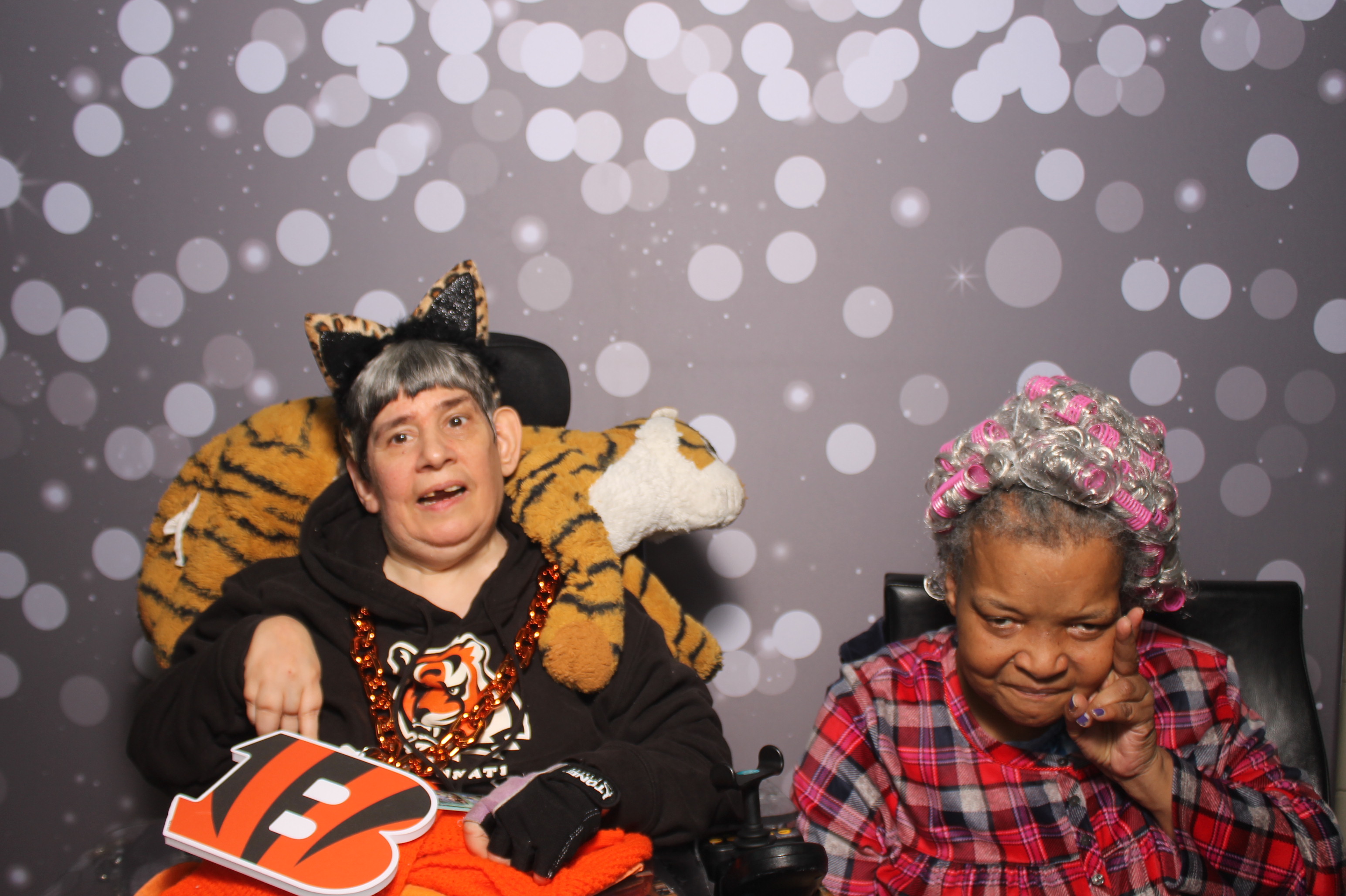 Costume Party! | View more photos from the event at gallery.photoboothcincy.com/u/PhotoBoothCincy/Costume-Party