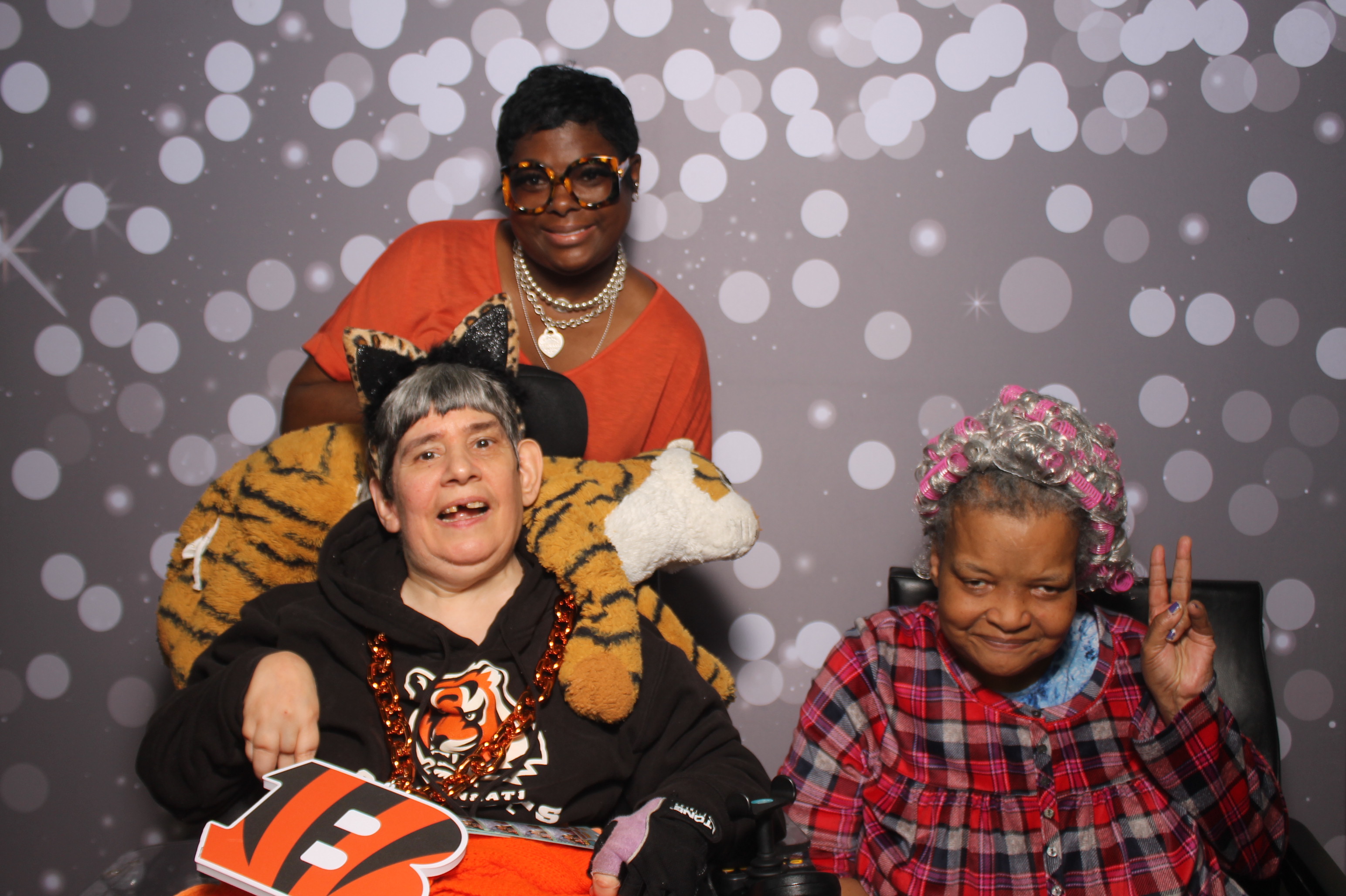 Costume Party! | View more photos from the event at gallery.photoboothcincy.com/u/PhotoBoothCincy/Costume-Party