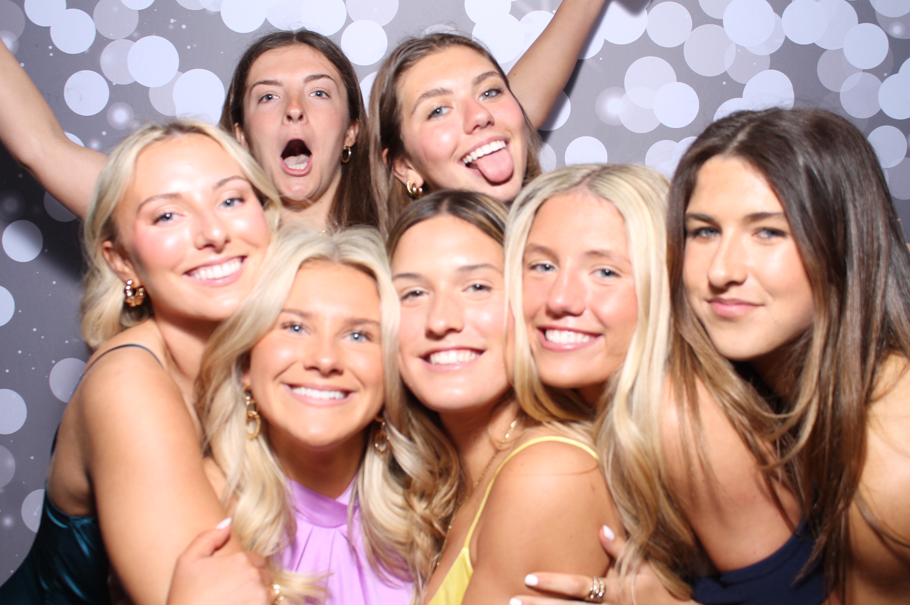 Covington Catholic Prom | View more photos from the event at gallery.photoboothcincy.com/u/PhotoBoothCincy/Covington-Catholic-Prom-0
