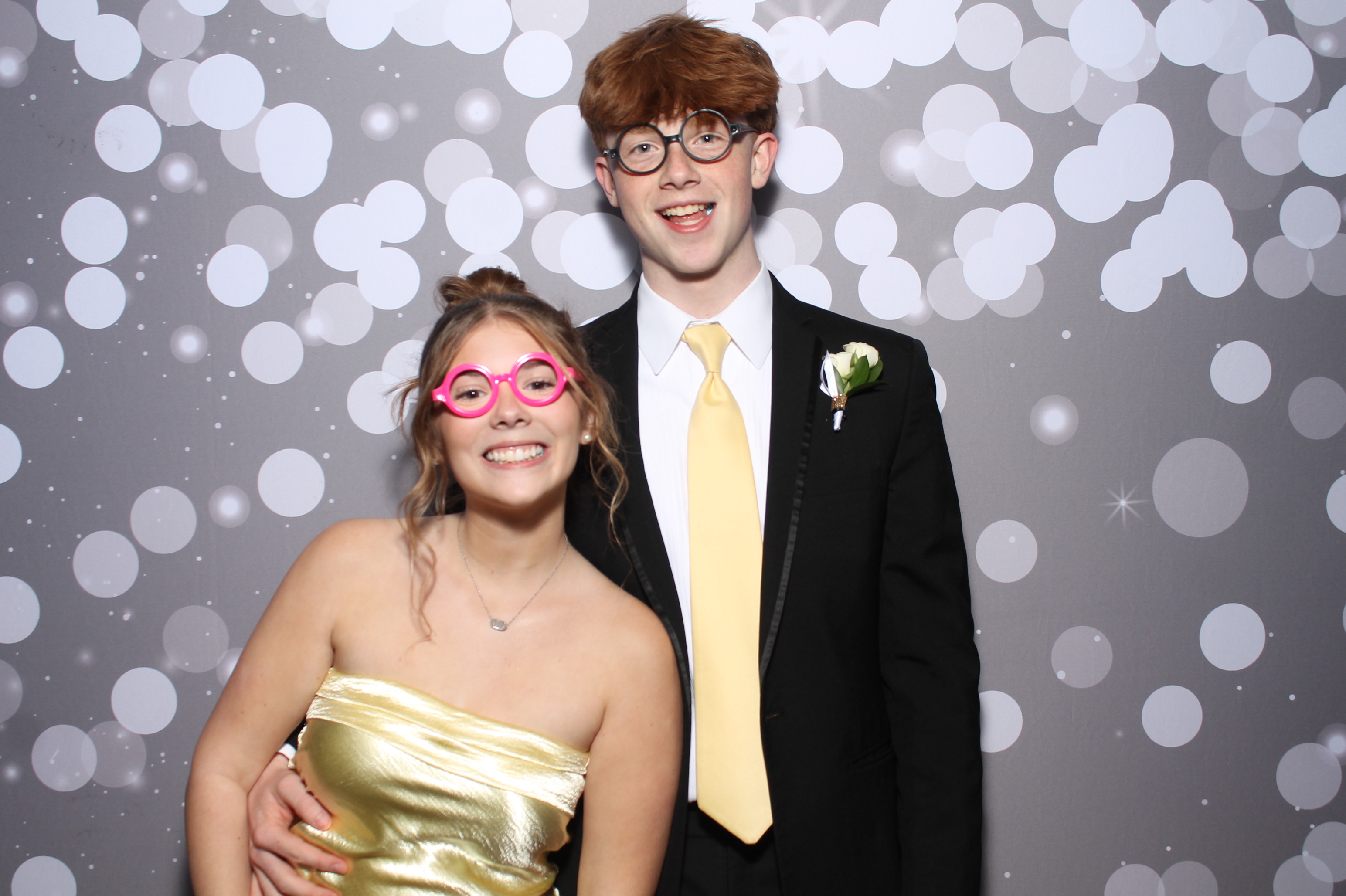 Covington Catholic Prom | View more photos from the event at gallery.photoboothcincy.com/u/PhotoBoothCincy/Covington-Catholic-Prom-0