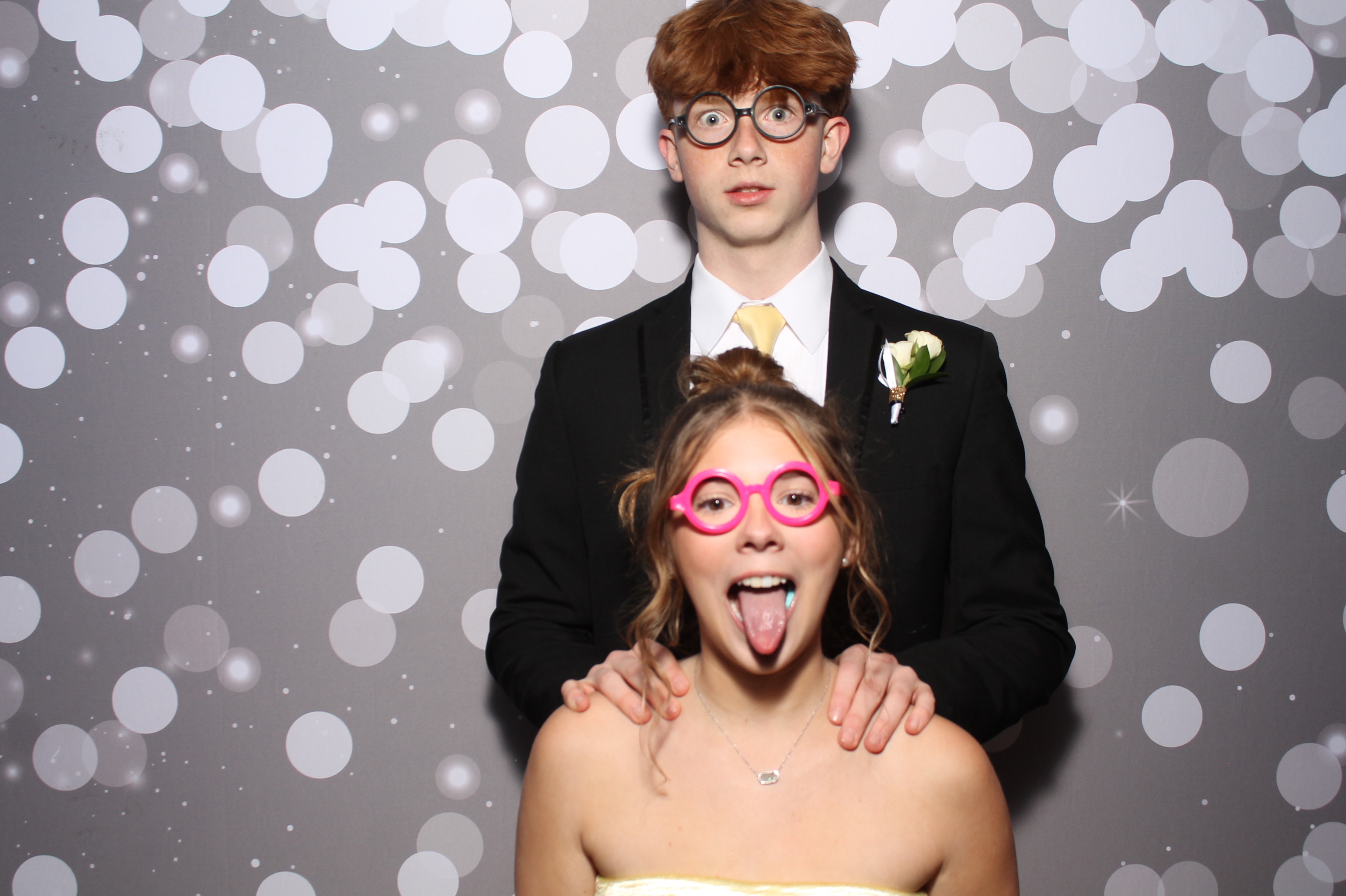 Covington Catholic Prom | View more photos from the event at gallery.photoboothcincy.com/u/PhotoBoothCincy/Covington-Catholic-Prom-0