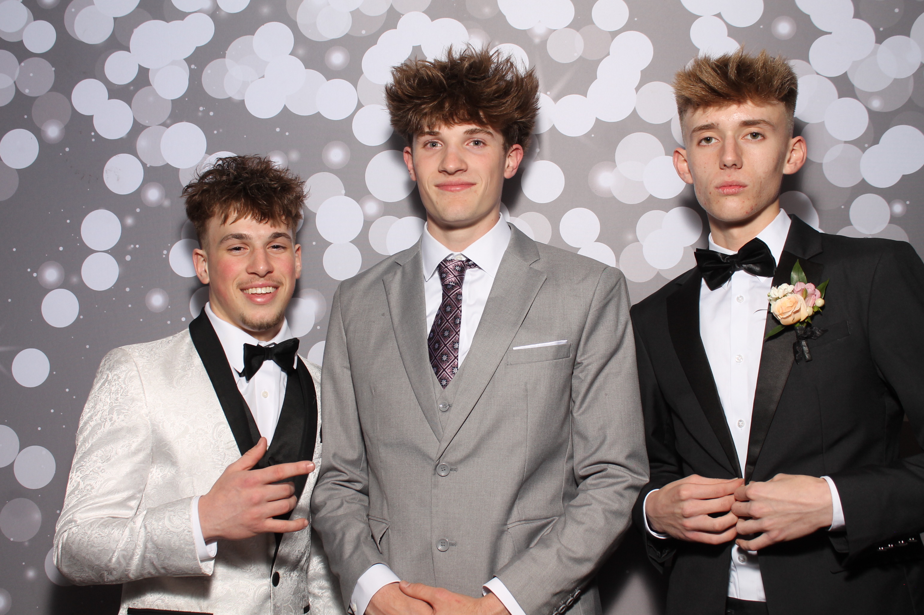 Covington Catholic Prom | View more photos from the event at gallery.photoboothcincy.com/u/PhotoBoothCincy/Covington-Catholic-Prom-0