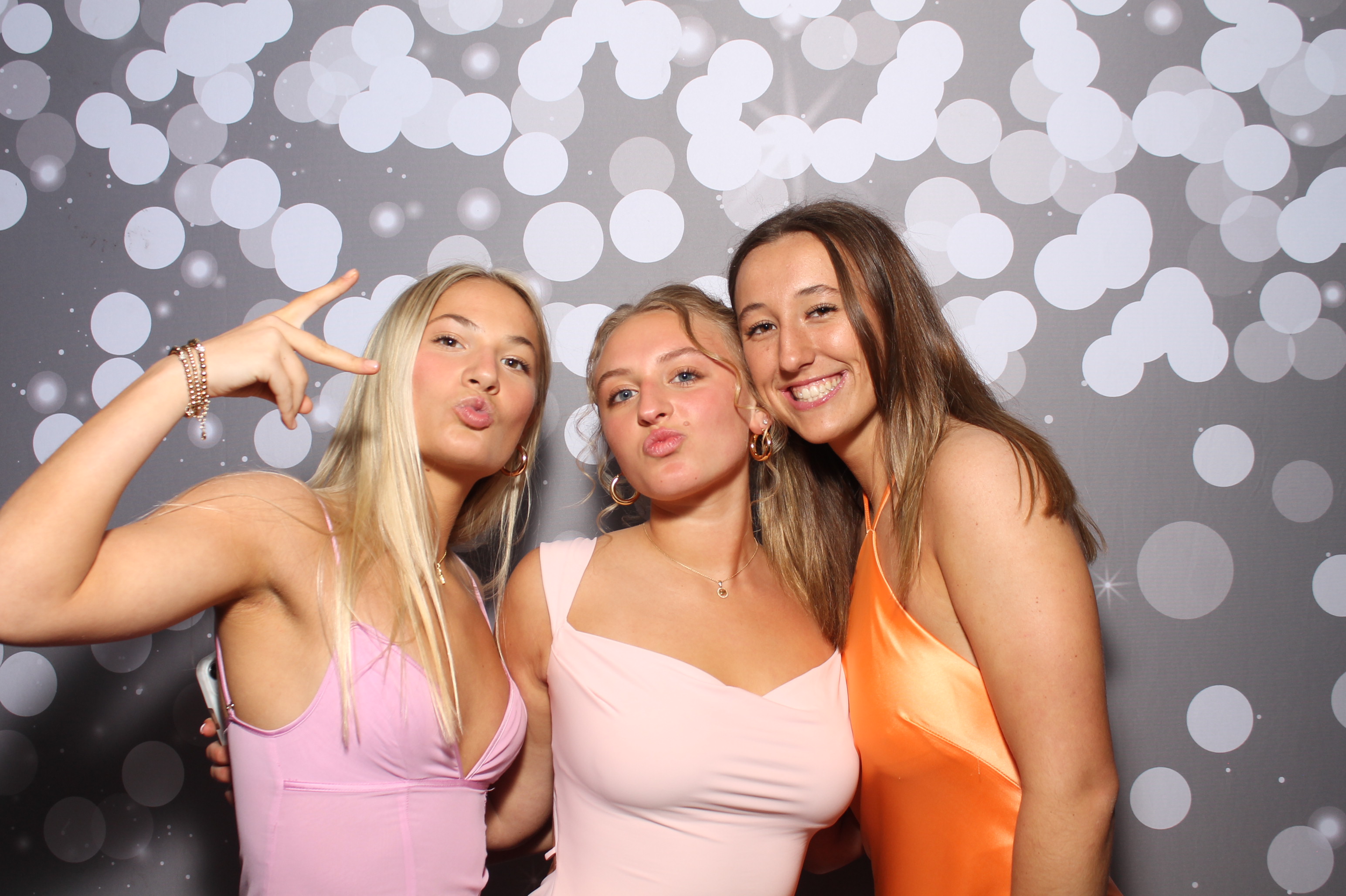 Covington Catholic Prom | View more photos from the event at gallery.photoboothcincy.com/u/PhotoBoothCincy/Covington-Catholic-Prom-0