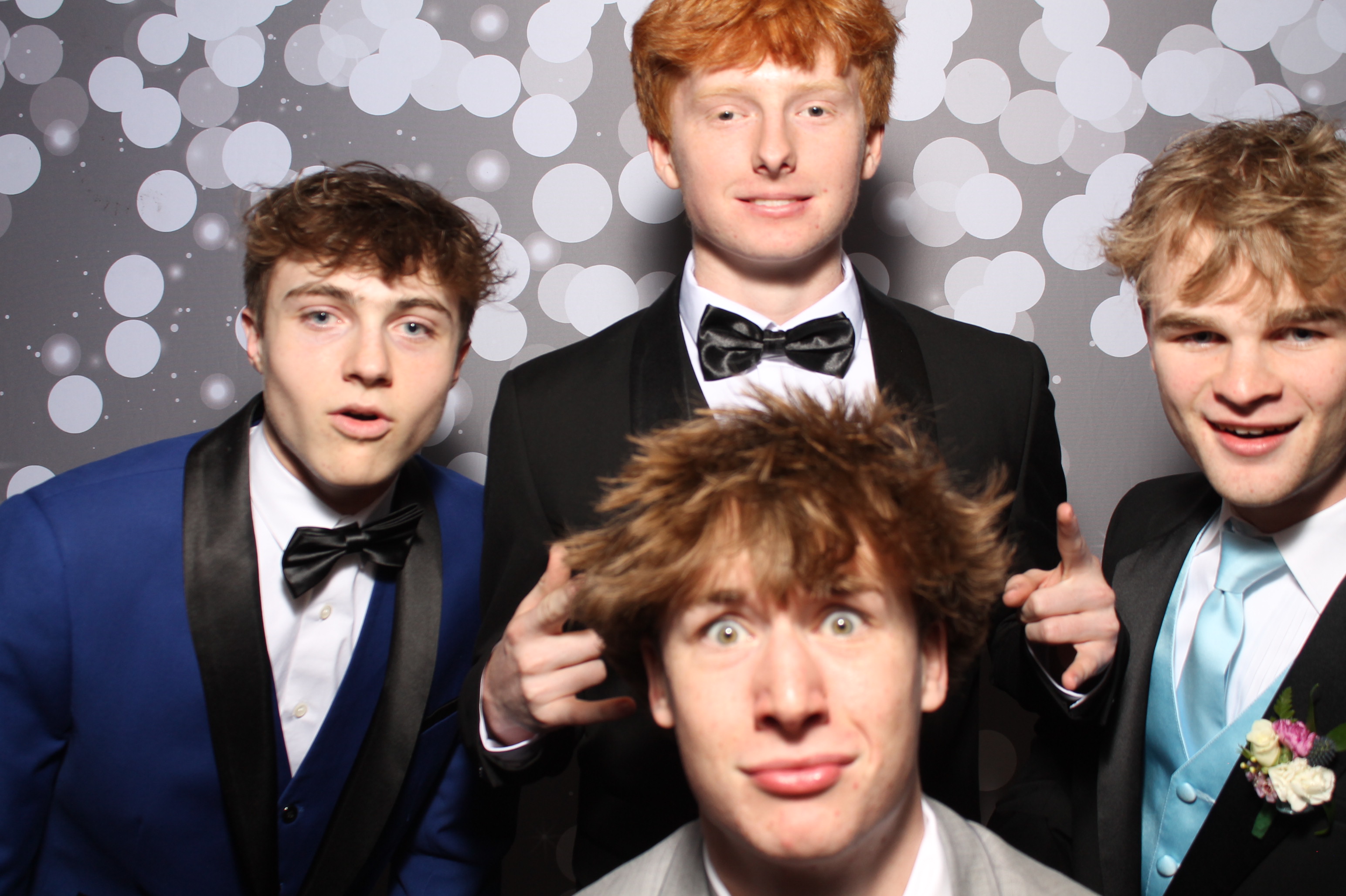 Covington Catholic Prom | View more photos from the event at gallery.photoboothcincy.com/u/PhotoBoothCincy/Covington-Catholic-Prom-0