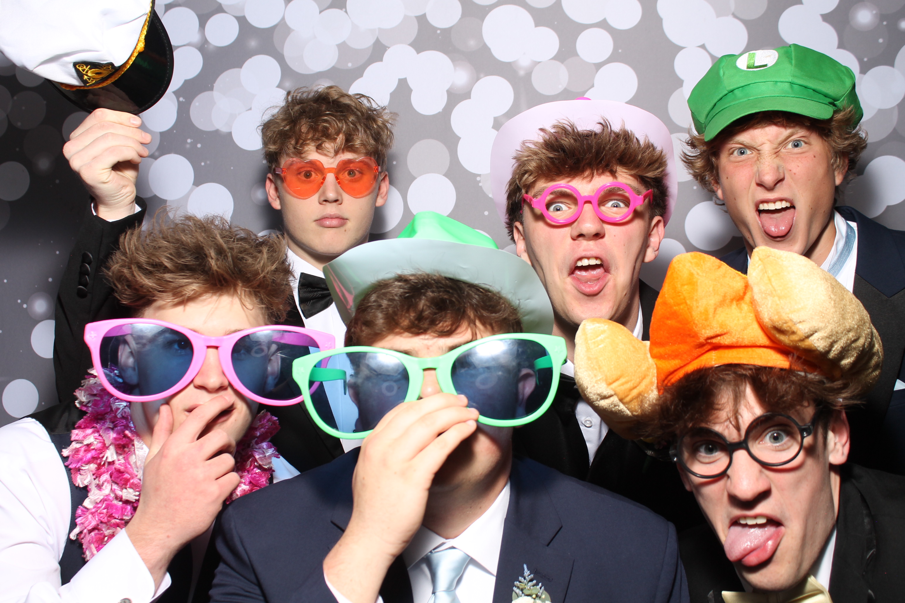 Covington Catholic Prom | View more photos from the event at gallery.photoboothcincy.com/u/PhotoBoothCincy/Covington-Catholic-Prom-0