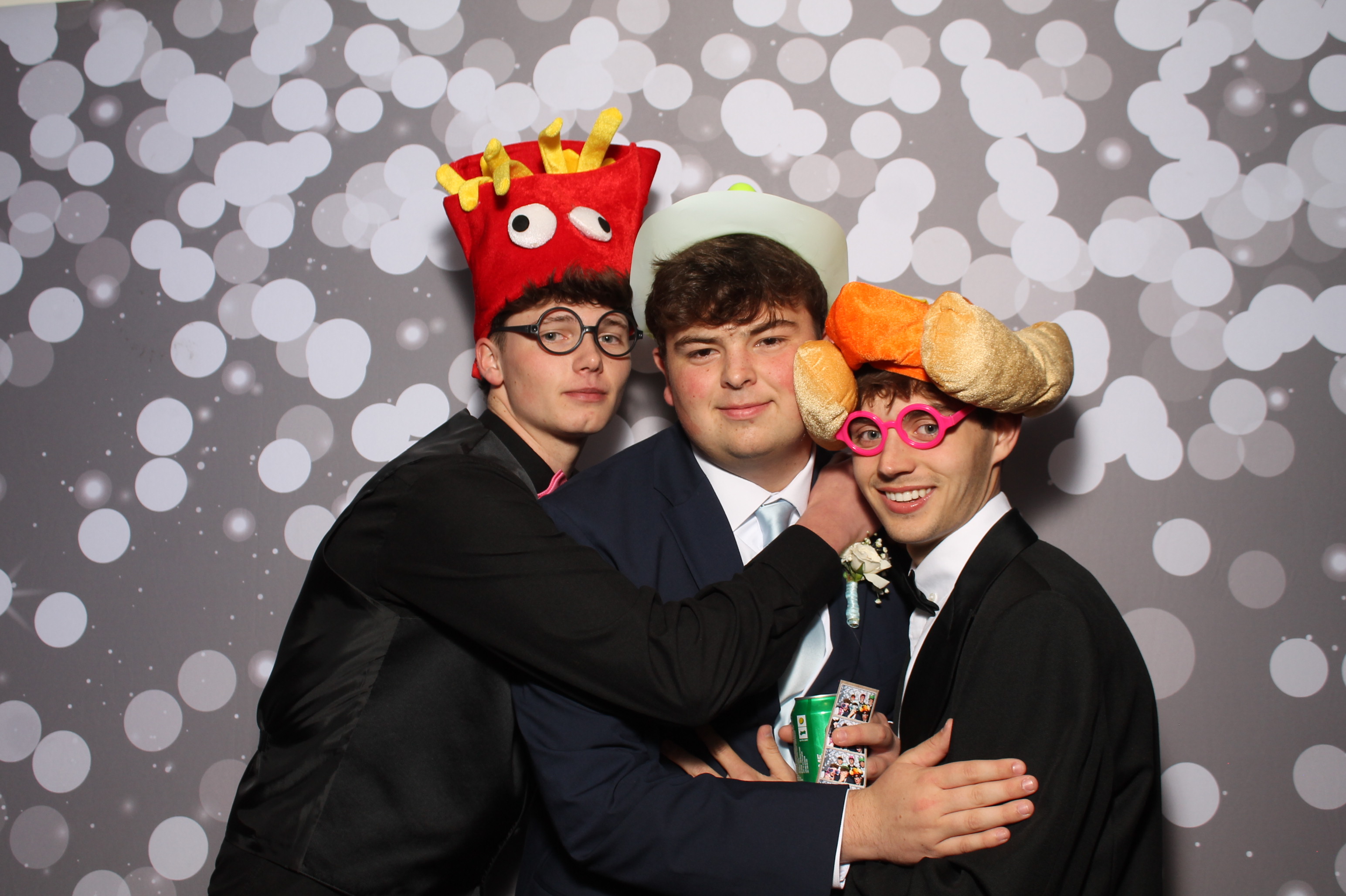 Covington Catholic Prom | View more photos from the event at gallery.photoboothcincy.com/u/PhotoBoothCincy/Covington-Catholic-Prom-0