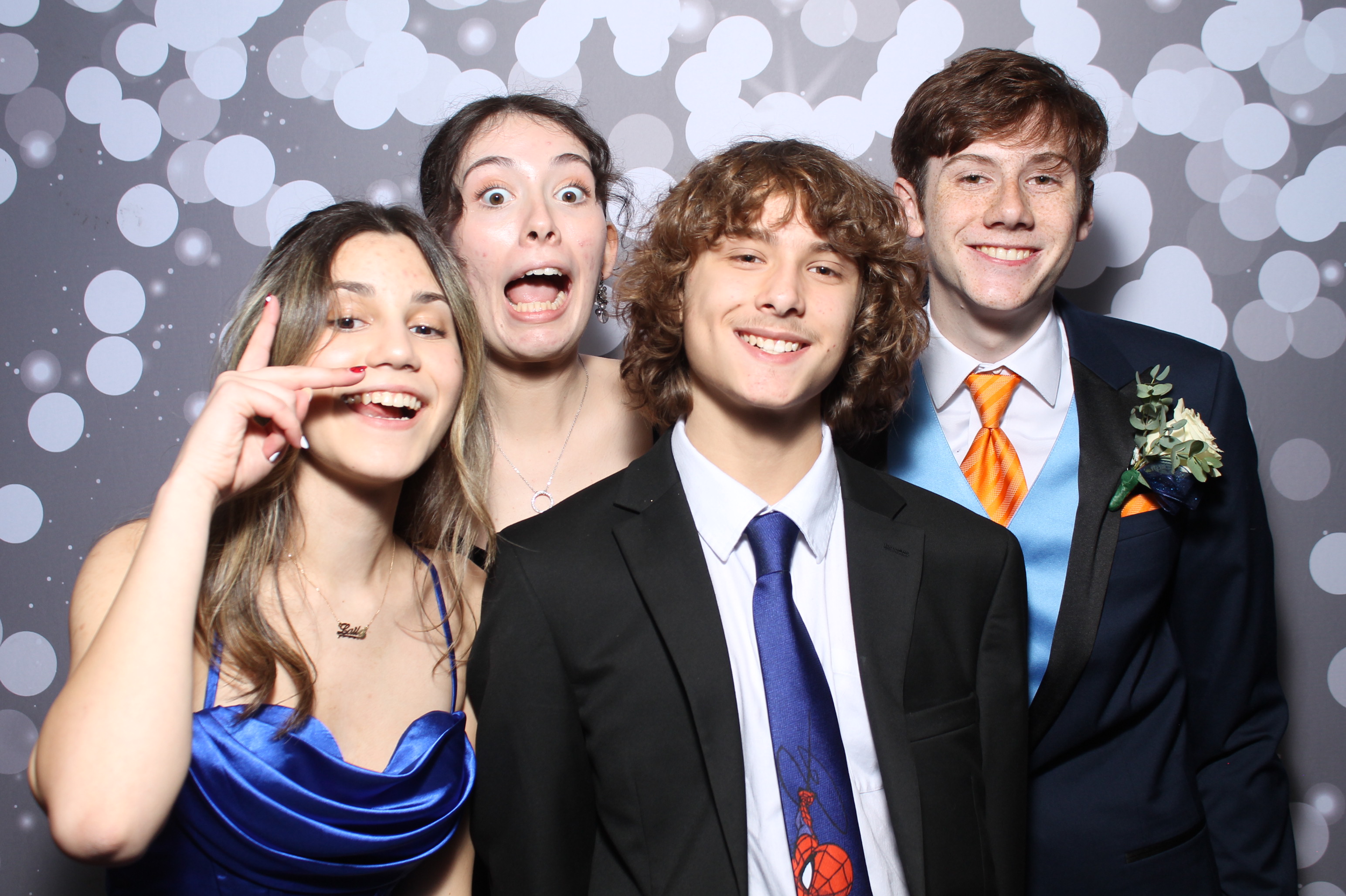 Covington Catholic Prom | View more photos from the event at gallery.photoboothcincy.com/u/PhotoBoothCincy/Covington-Catholic-Prom-0