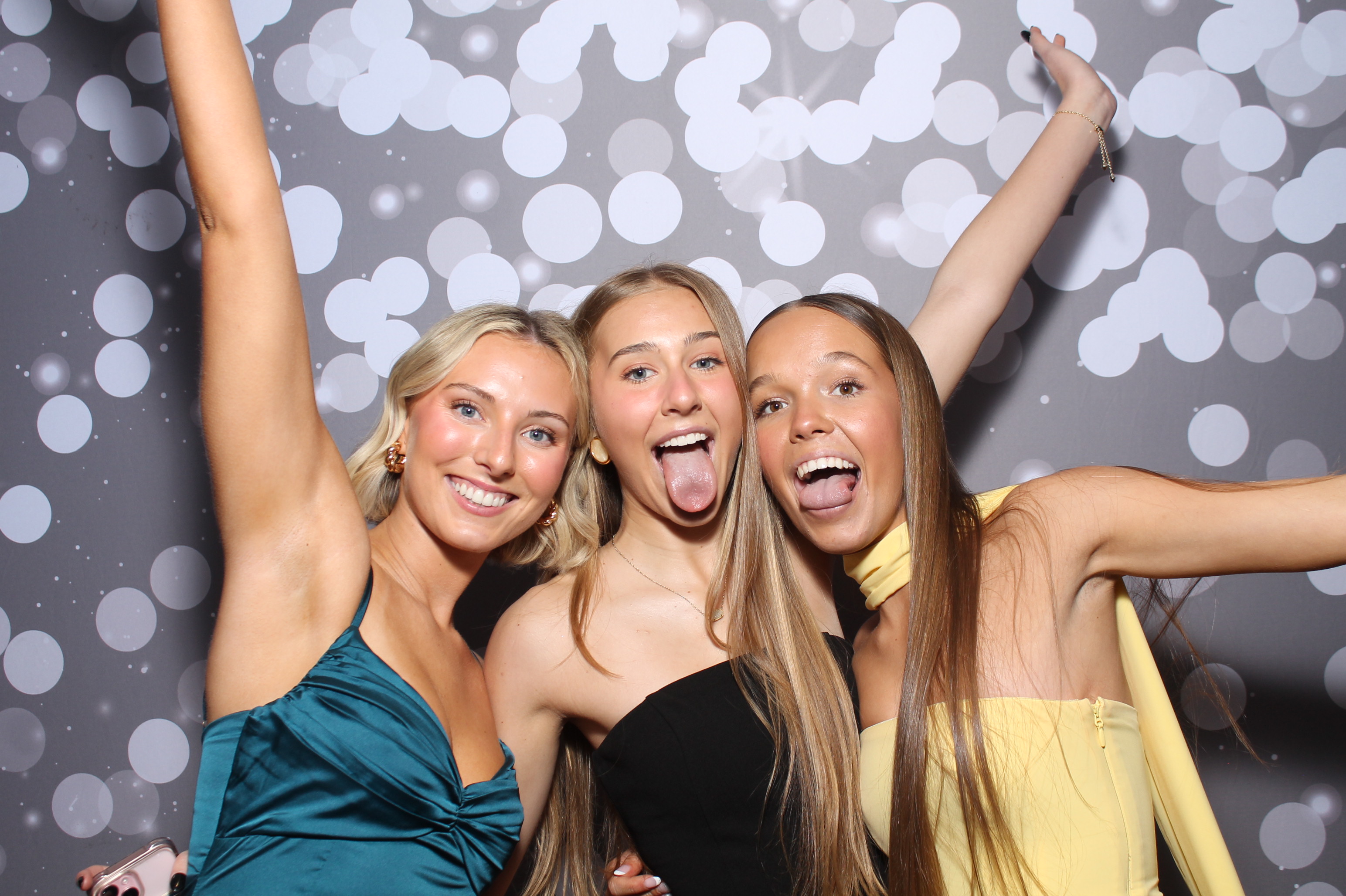 Covington Catholic Prom | View more photos from the event at gallery.photoboothcincy.com/u/PhotoBoothCincy/Covington-Catholic-Prom-0