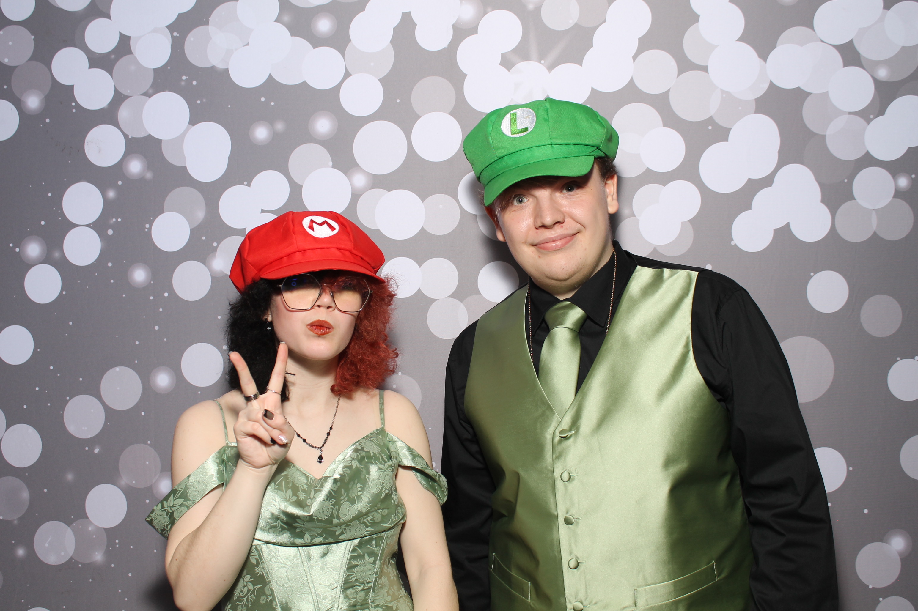 Covington Catholic Prom | View more photos from the event at gallery.photoboothcincy.com/u/PhotoBoothCincy/Covington-Catholic-Prom-0