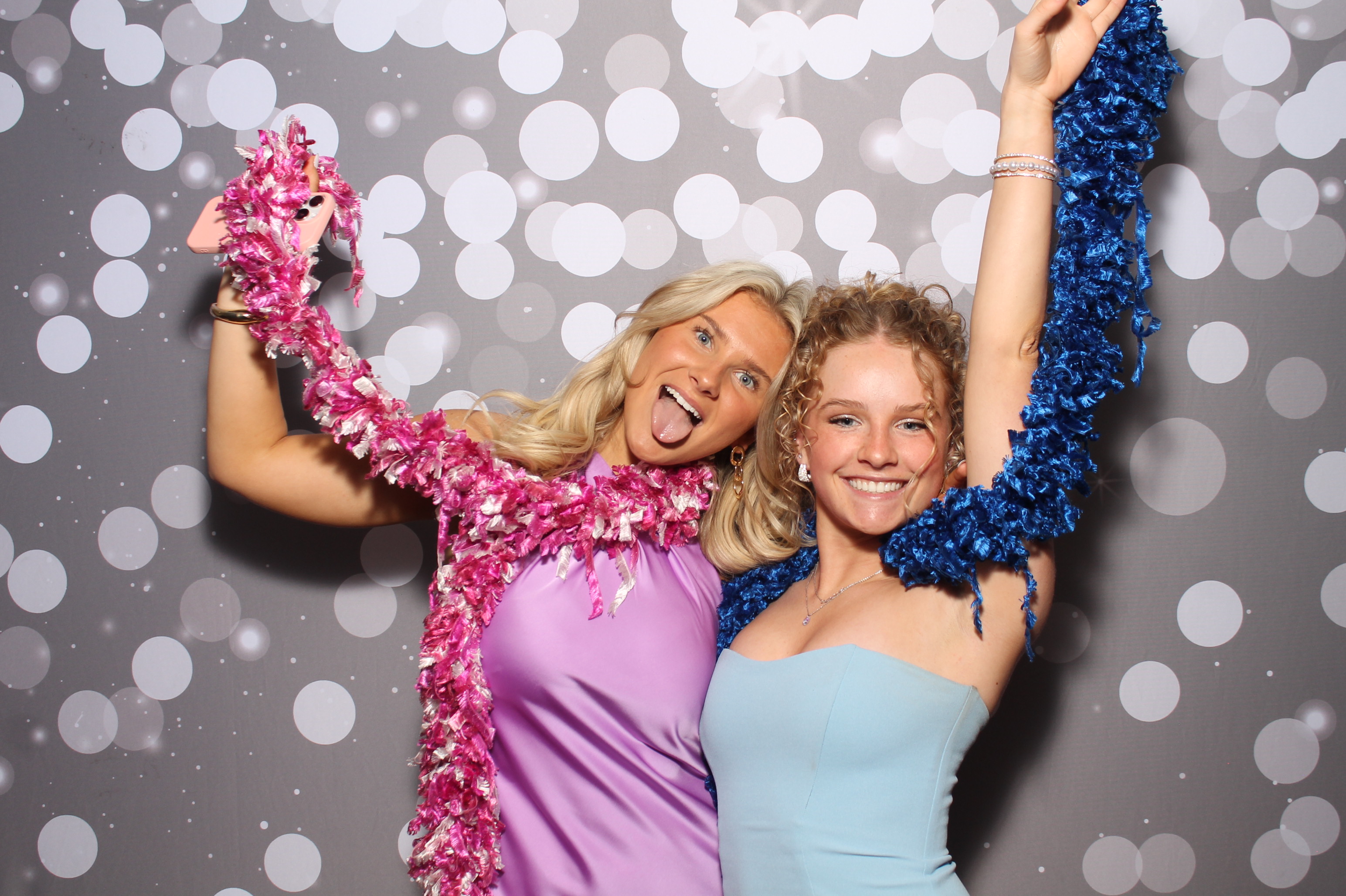Covington Catholic Prom | View more photos from the event at gallery.photoboothcincy.com/u/PhotoBoothCincy/Covington-Catholic-Prom-0