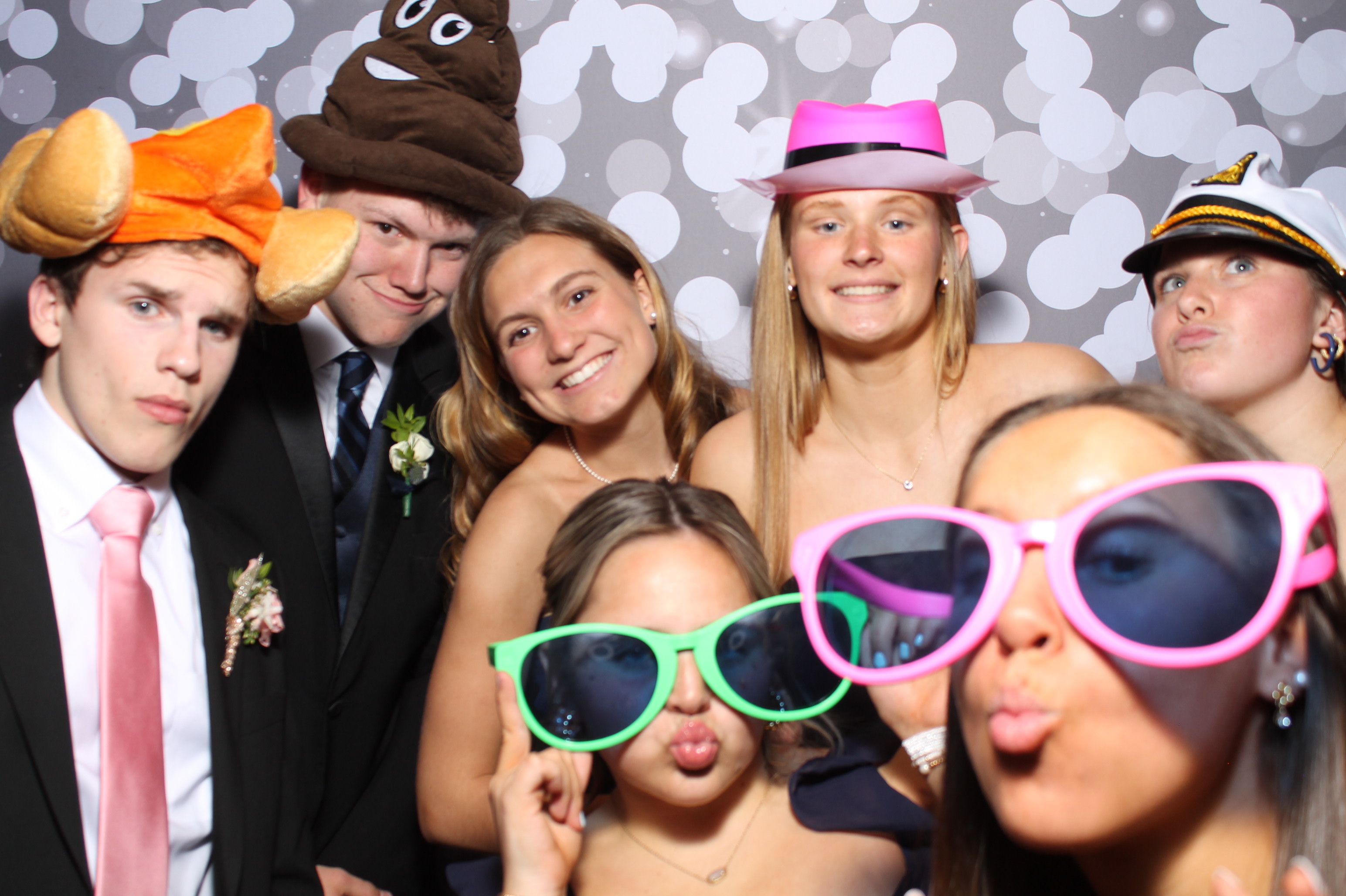 Covington Catholic Prom | View more photos from the event at gallery.photoboothcincy.com/u/PhotoBoothCincy/Covington-Catholic-Prom-0