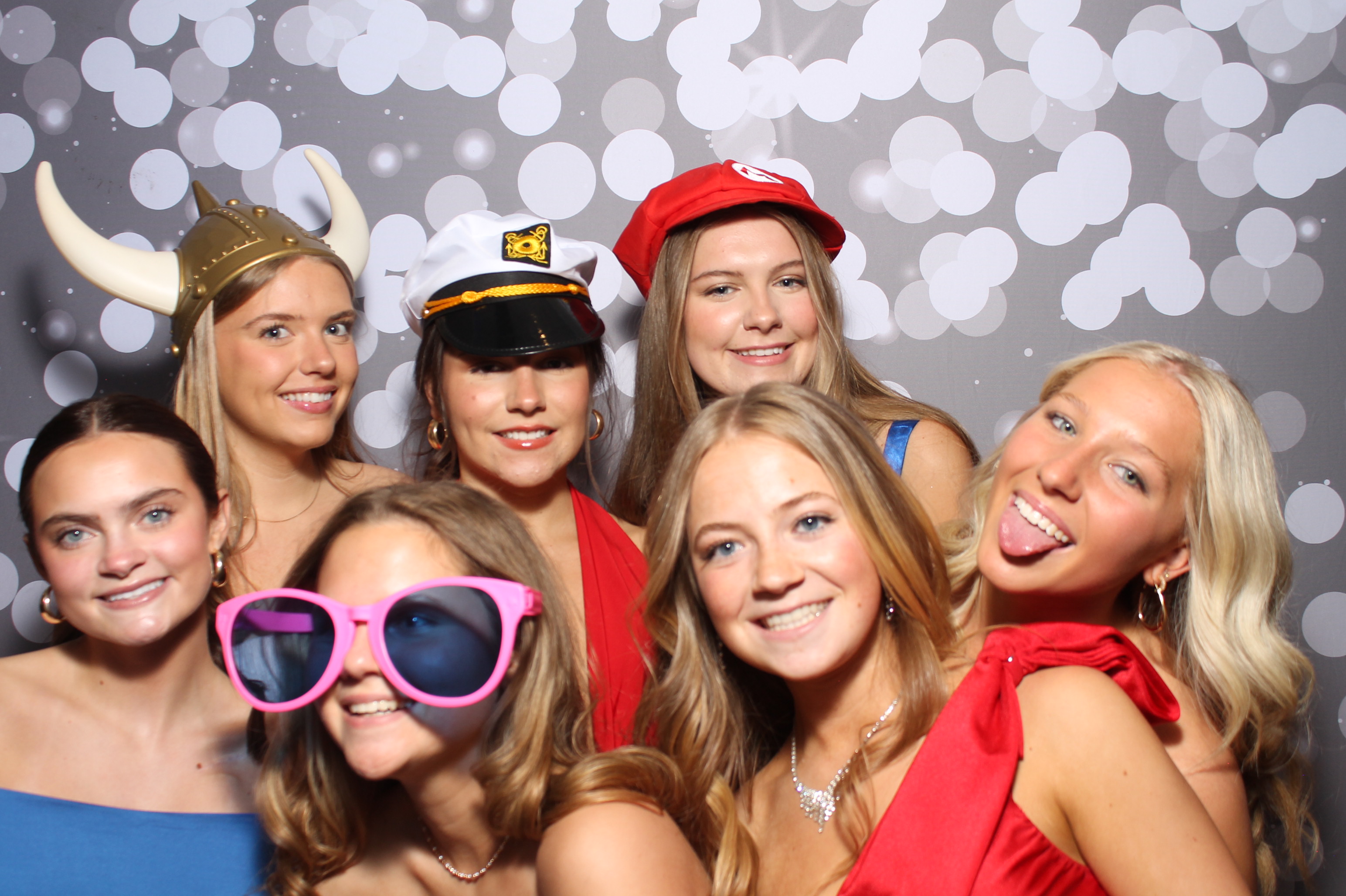 Covington Catholic Prom | View more photos from the event at gallery.photoboothcincy.com/u/PhotoBoothCincy/Covington-Catholic-Prom-0