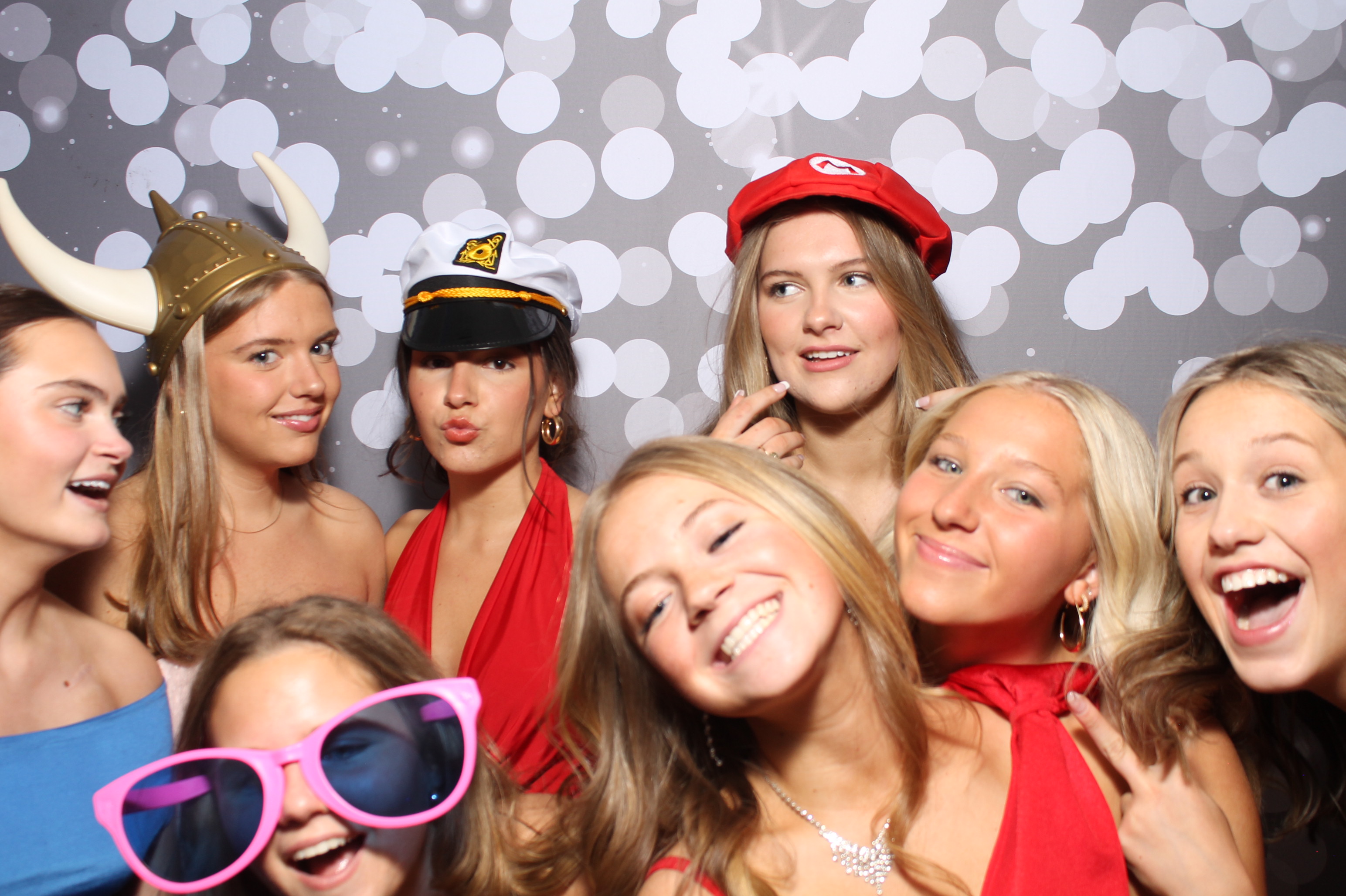 Covington Catholic Prom | View more photos from the event at gallery.photoboothcincy.com/u/PhotoBoothCincy/Covington-Catholic-Prom-0
