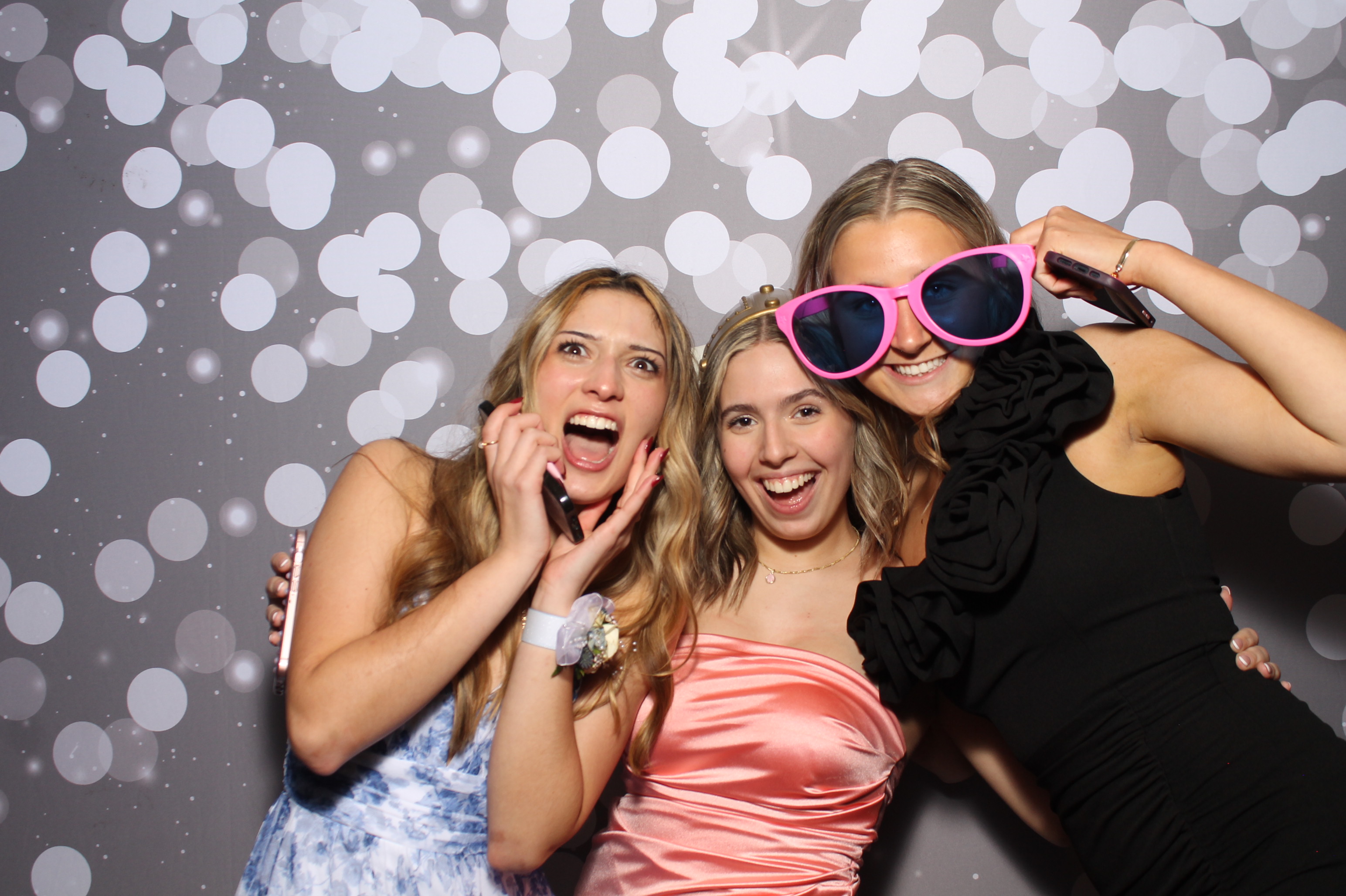 Covington Catholic Prom | View more photos from the event at gallery.photoboothcincy.com/u/PhotoBoothCincy/Covington-Catholic-Prom-0