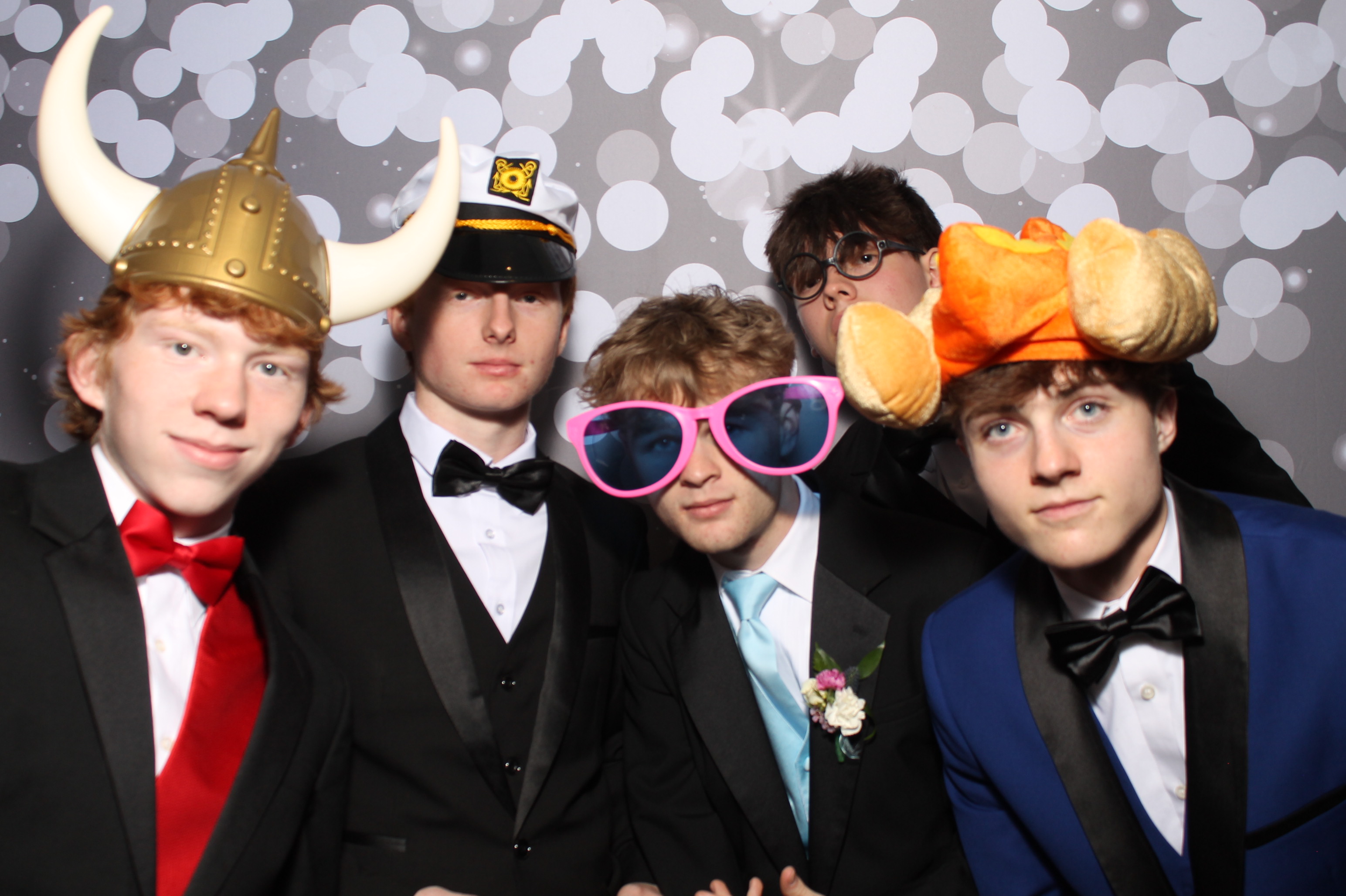 Covington Catholic Prom | View more photos from the event at gallery.photoboothcincy.com/u/PhotoBoothCincy/Covington-Catholic-Prom-0