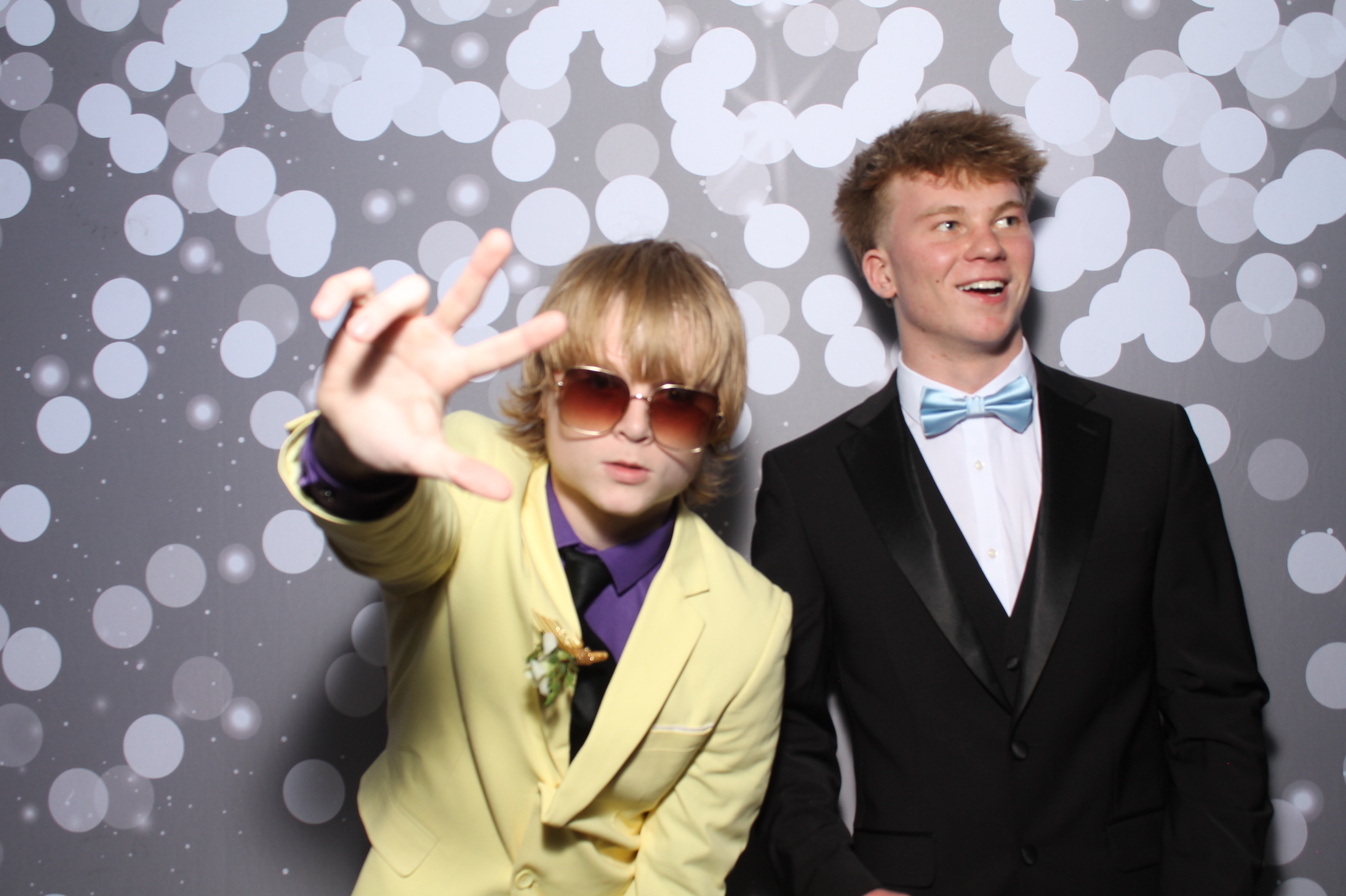 Covington Catholic Prom | View more photos from the event at gallery.photoboothcincy.com/u/PhotoBoothCincy/Covington-Catholic-Prom-0