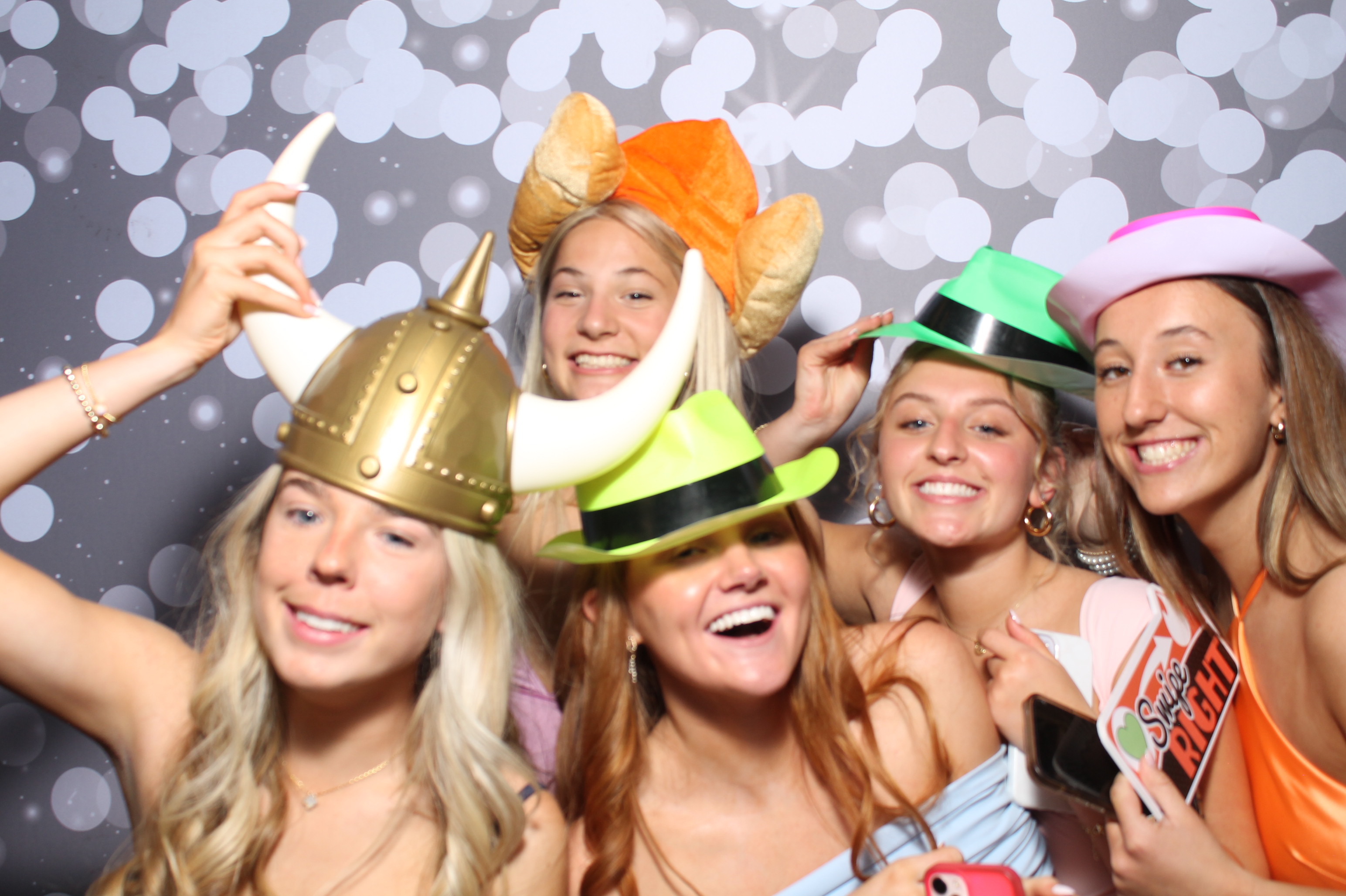 Covington Catholic Prom | View more photos from the event at gallery.photoboothcincy.com/u/PhotoBoothCincy/Covington-Catholic-Prom-0