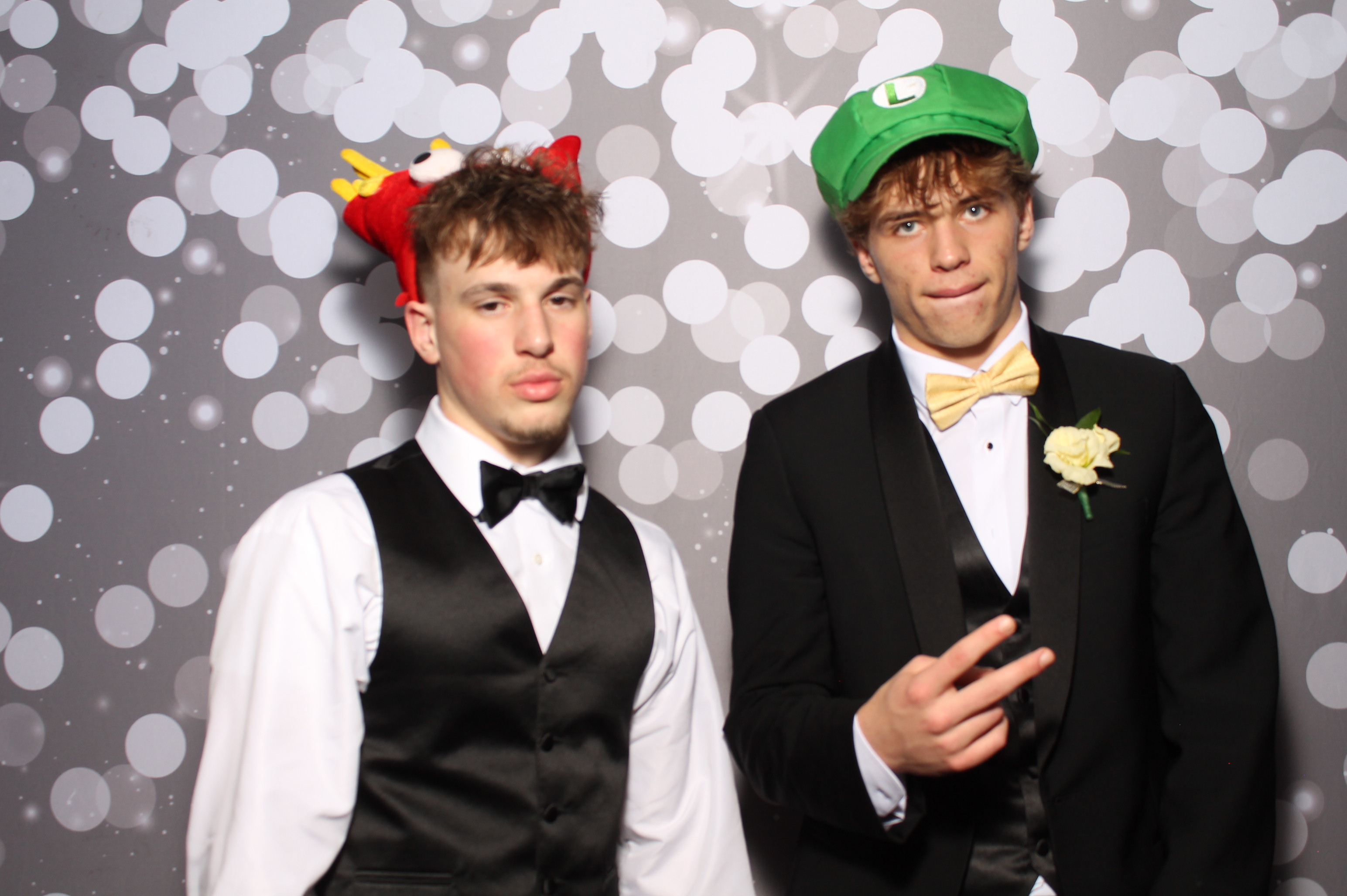Covington Catholic Prom | View more photos from the event at gallery.photoboothcincy.com/u/PhotoBoothCincy/Covington-Catholic-Prom-0