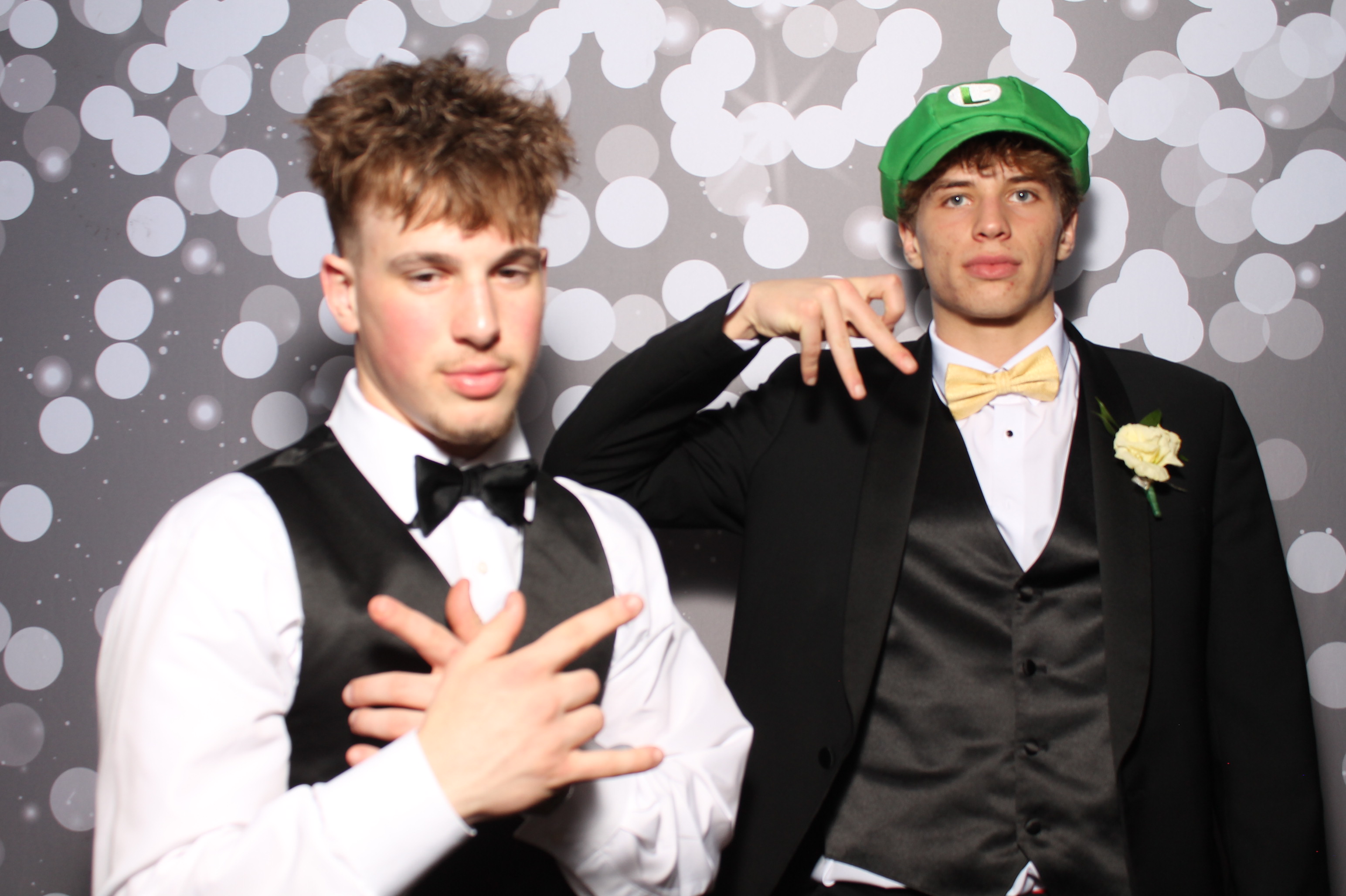 Covington Catholic Prom | View more photos from the event at gallery.photoboothcincy.com/u/PhotoBoothCincy/Covington-Catholic-Prom-0