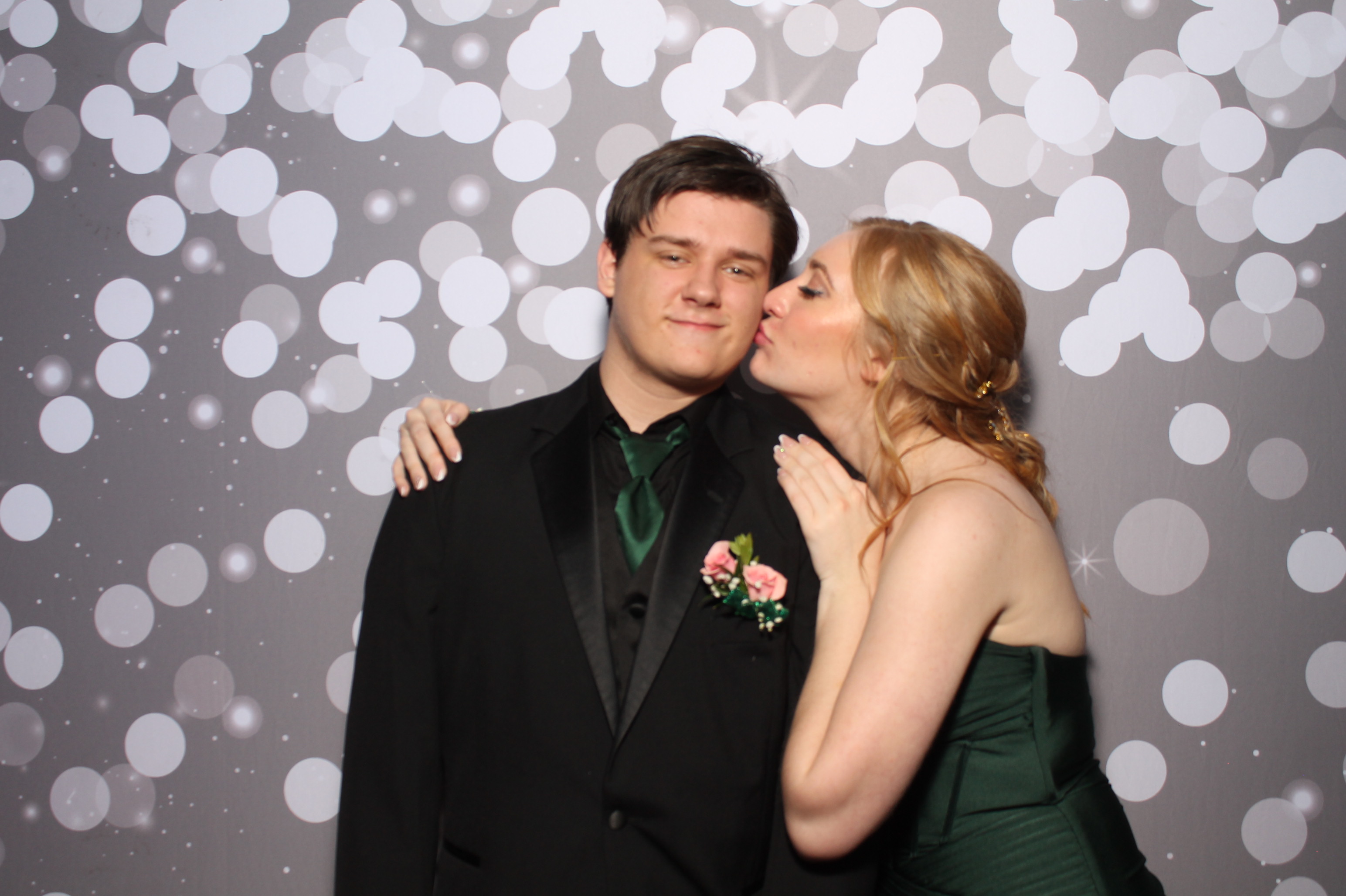 Covington Catholic Prom | View more photos from the event at gallery.photoboothcincy.com/u/PhotoBoothCincy/Covington-Catholic-Prom-0
