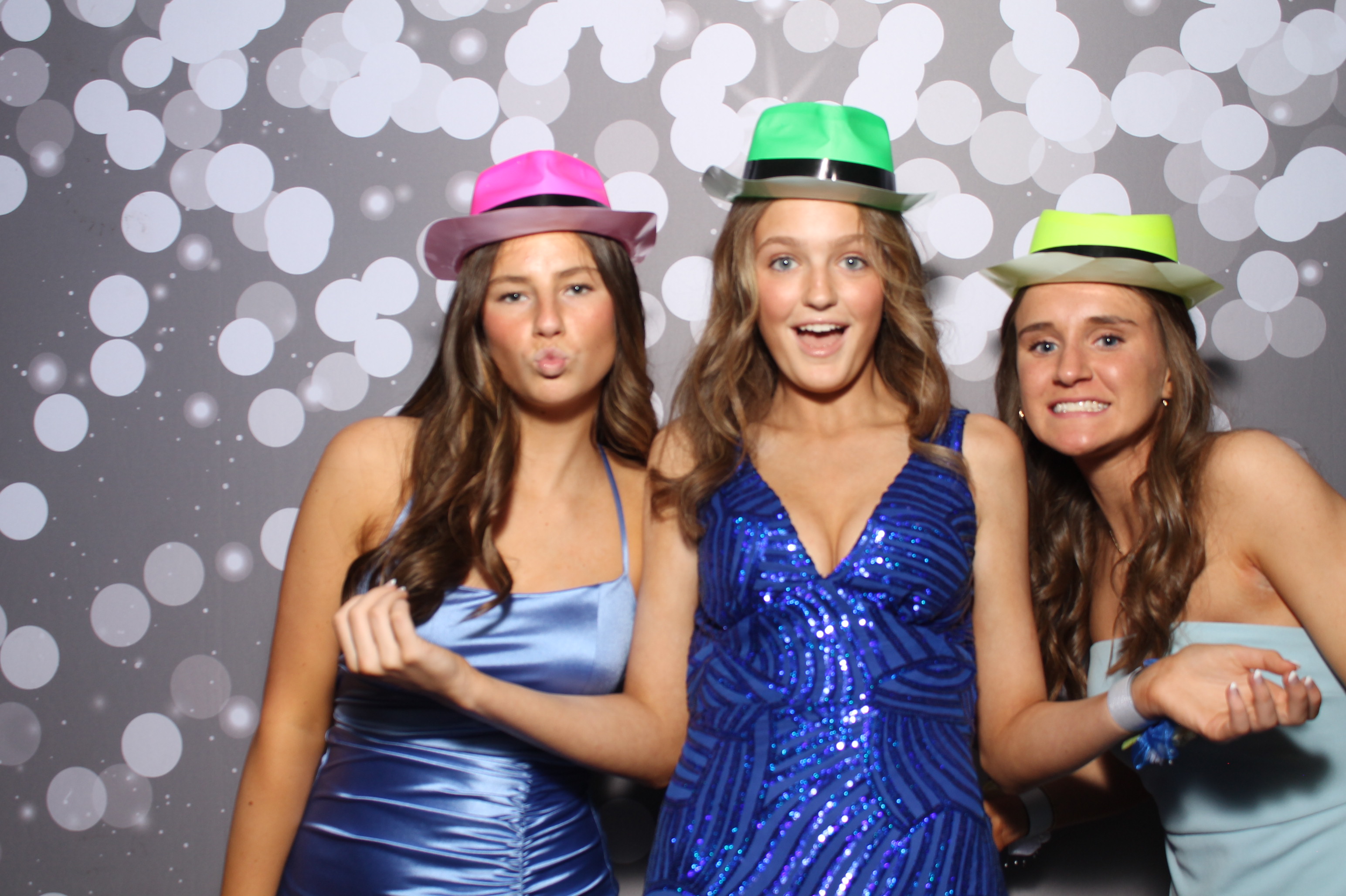 Covington Catholic Prom | View more photos from the event at gallery.photoboothcincy.com/u/PhotoBoothCincy/Covington-Catholic-Prom-0