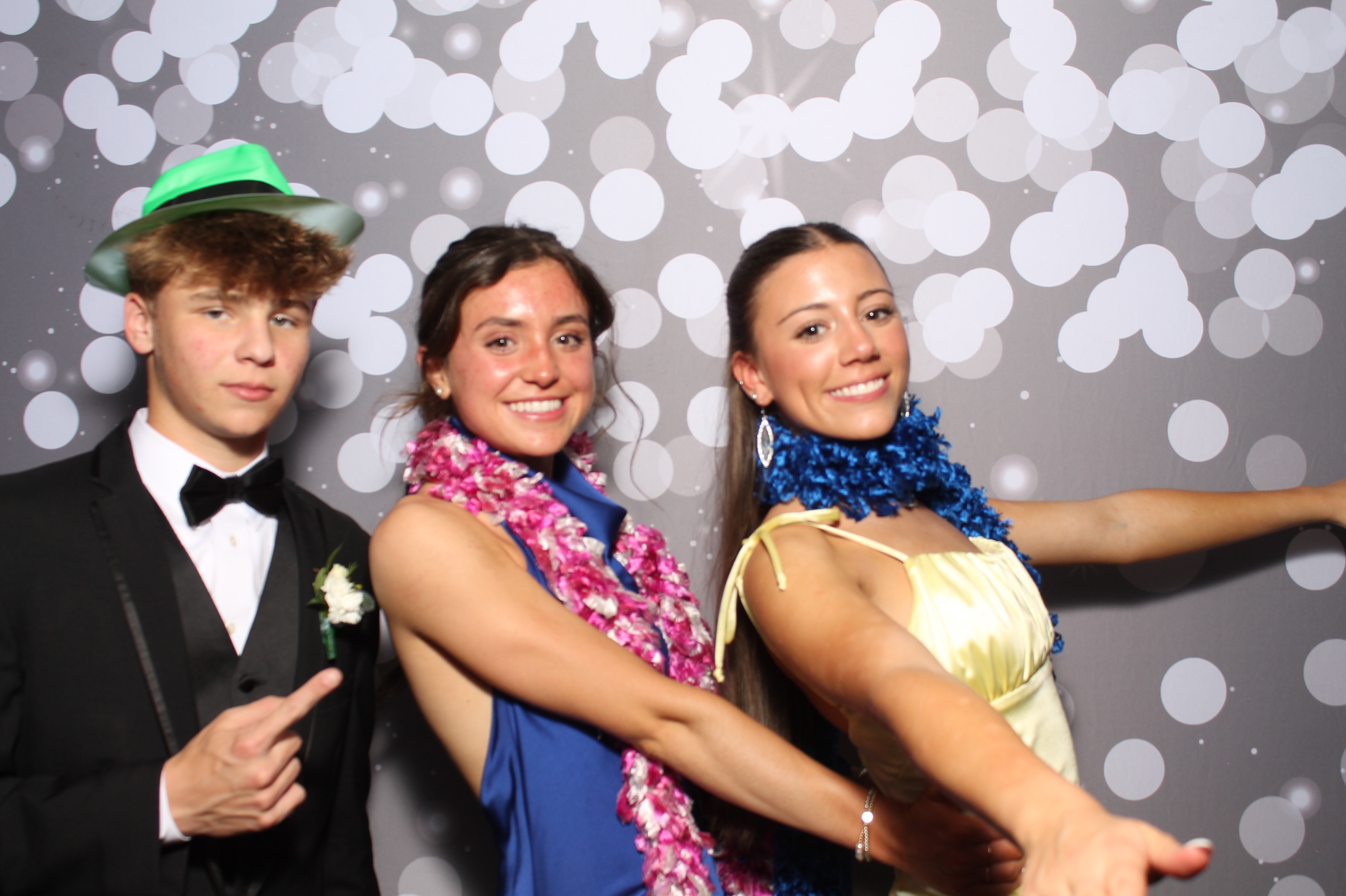 Covington Catholic Prom | View more photos from the event at gallery.photoboothcincy.com/u/PhotoBoothCincy/Covington-Catholic-Prom-0