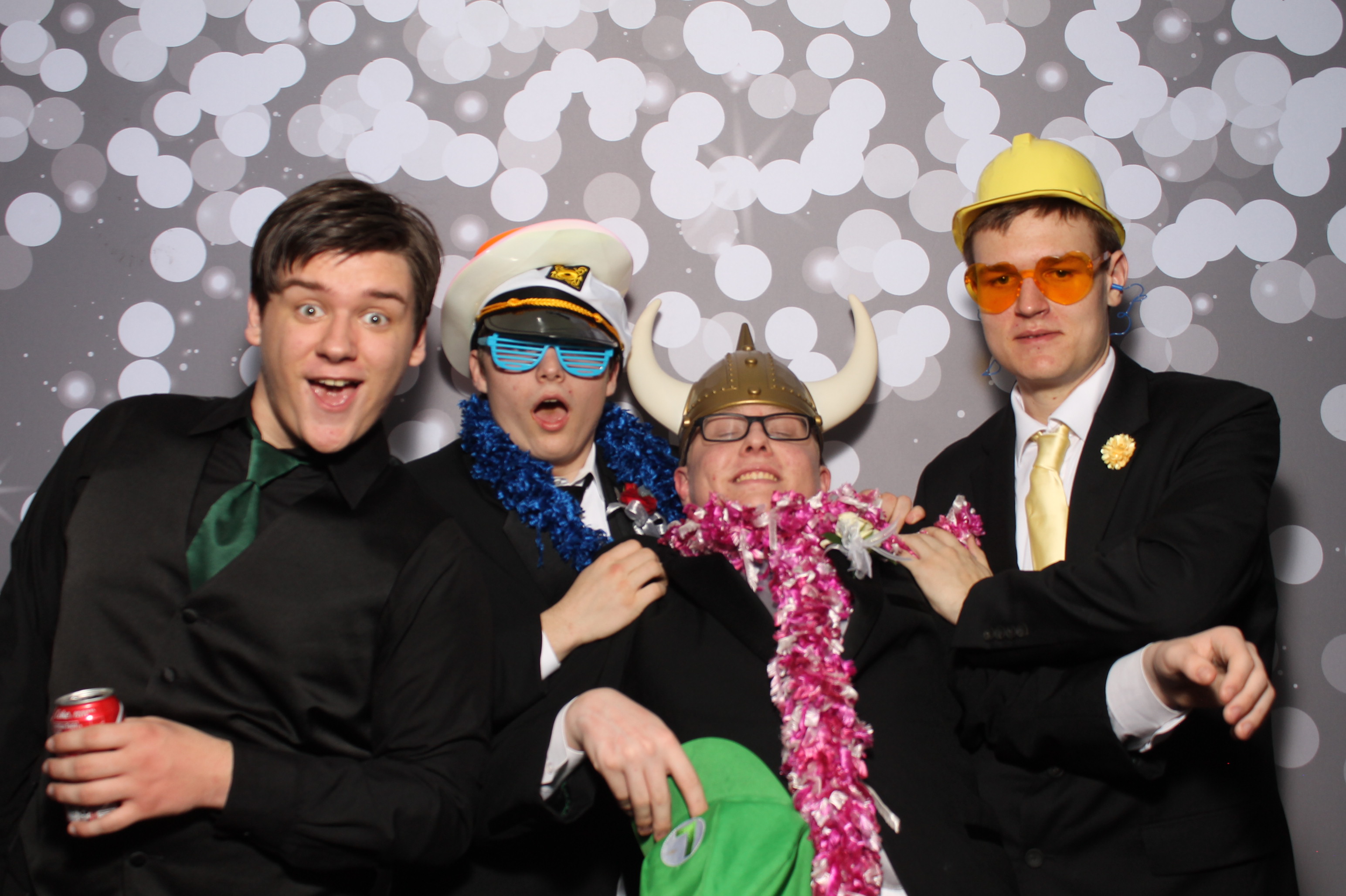 Covington Catholic Prom | View more photos from the event at gallery.photoboothcincy.com/u/PhotoBoothCincy/Covington-Catholic-Prom-0