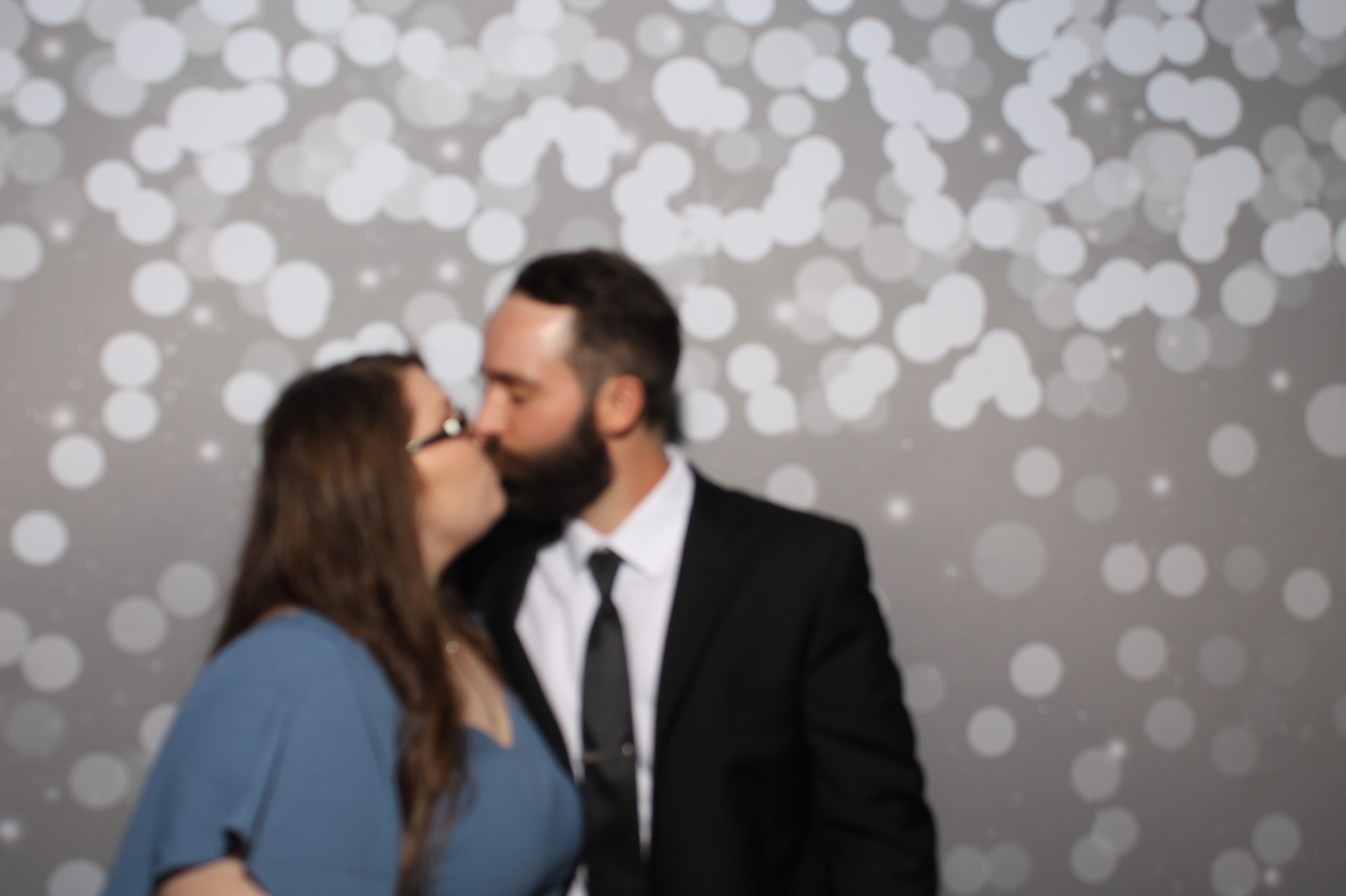 Curtis & Miranda | View more photos from the event at gallery.photoboothcincy.com/u/PhotoBoothCincy/Curtis-Miranda