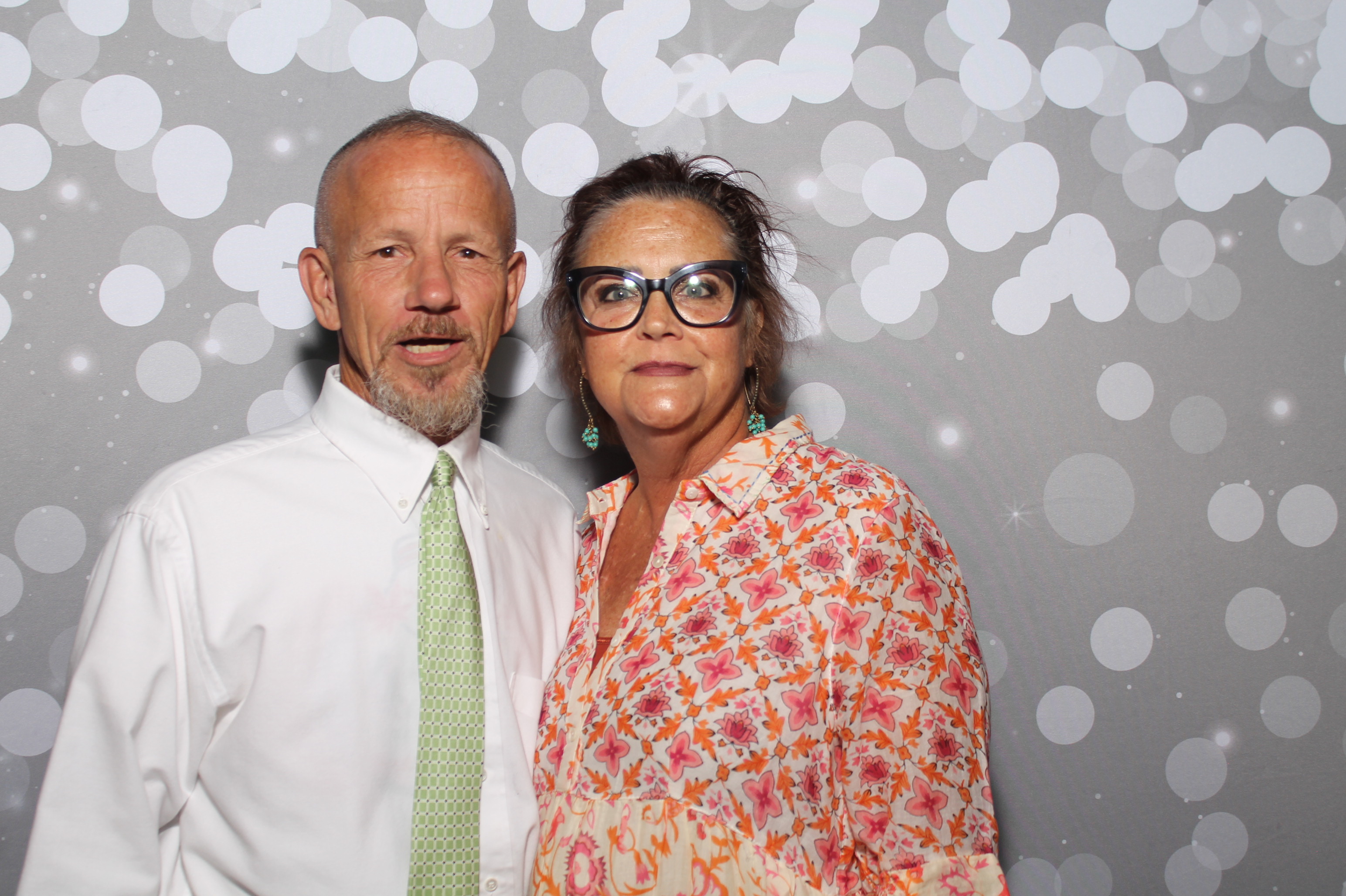 Curtis & Miranda's Wedding V2 | View more photos from the event at gallery.photoboothcincy.com/u/PhotoBoothCincy/Curtis-Mirandas-Wedding-V2