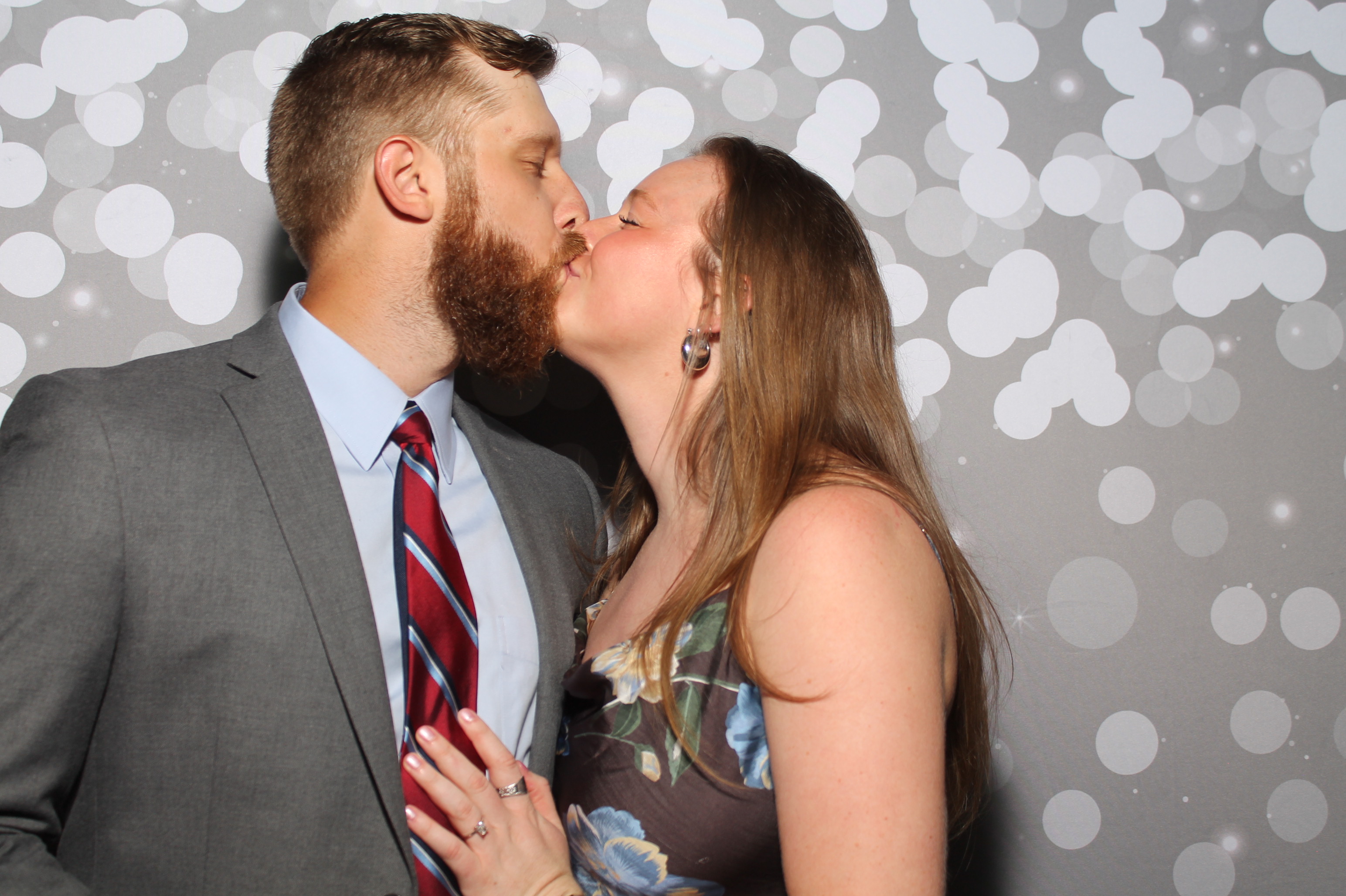 Curtis & Miranda's Wedding V2 | View more photos from the event at gallery.photoboothcincy.com/u/PhotoBoothCincy/Curtis-Mirandas-Wedding-V2