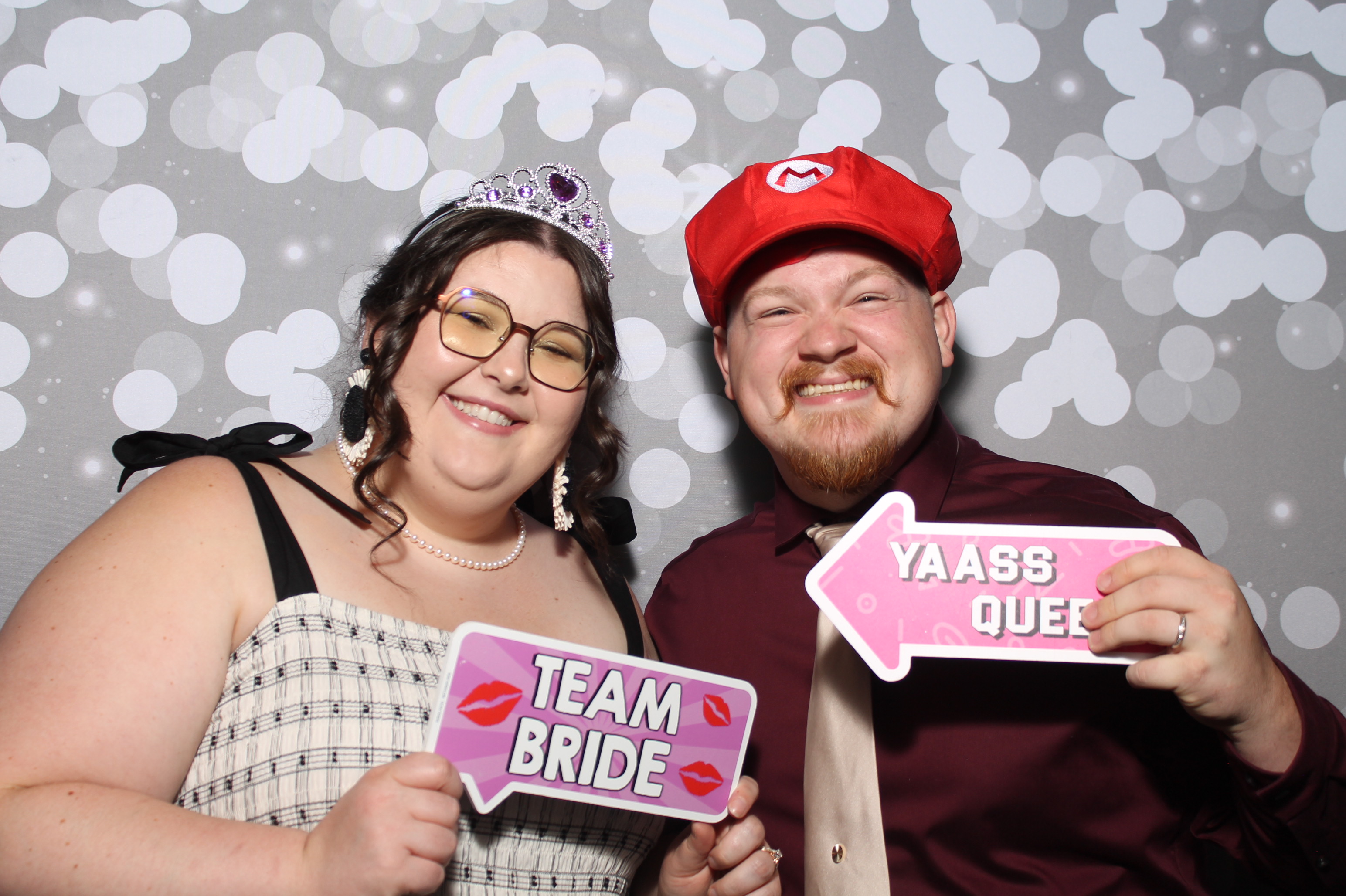 Curtis & Miranda's Wedding V2 | View more photos from the event at gallery.photoboothcincy.com/u/PhotoBoothCincy/Curtis-Mirandas-Wedding-V2