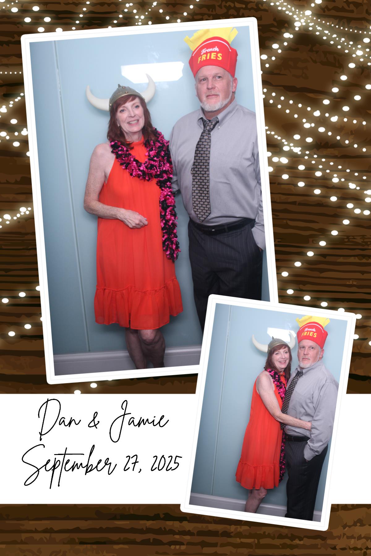 Dan & Jamie | View more photos from the event at gallery.photoboothcincy.com/u/PhotoBoothCincy/Dan-Jamie