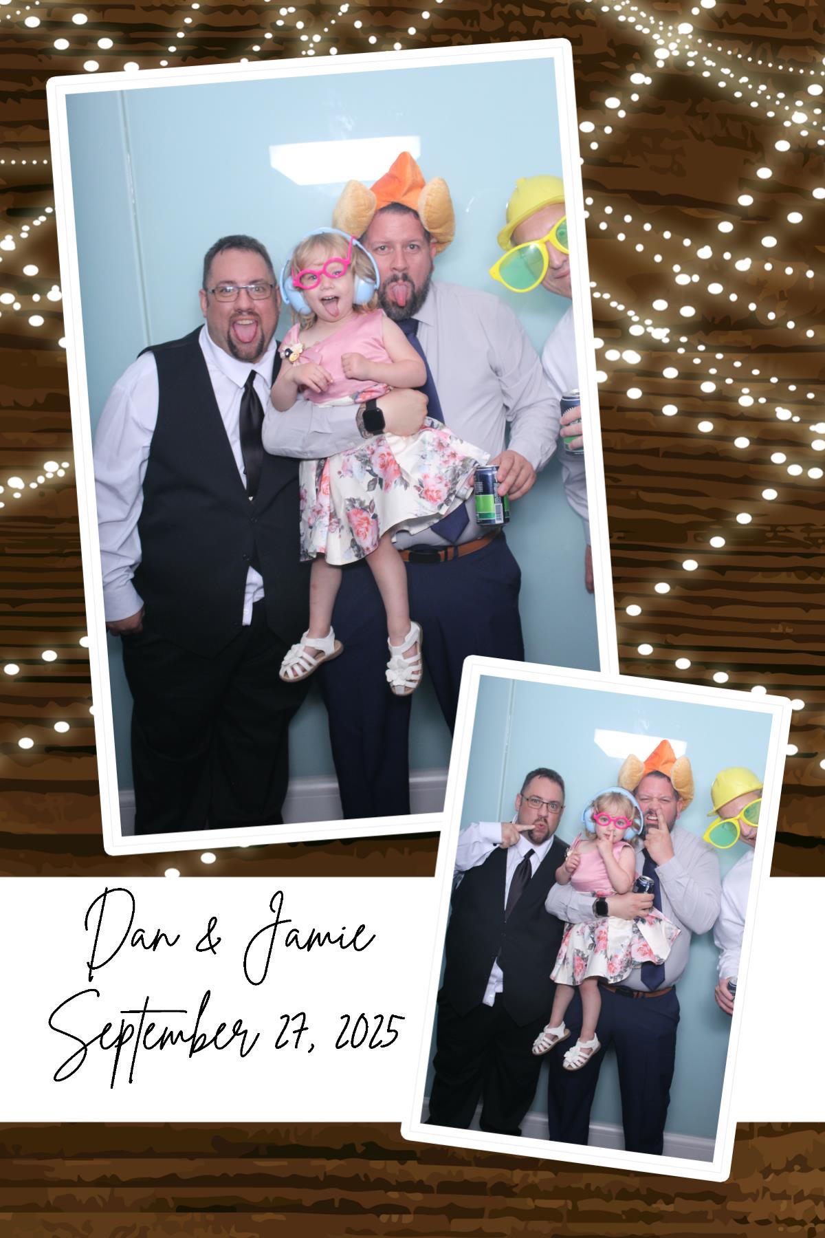 Dan & Jamie | View more photos from the event at gallery.photoboothcincy.com/u/PhotoBoothCincy/Dan-Jamie