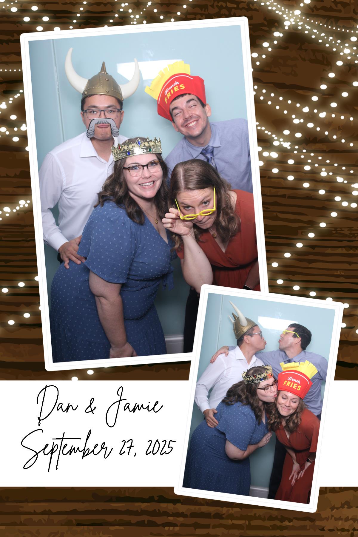Dan & Jamie | View more photos from the event at gallery.photoboothcincy.com/u/PhotoBoothCincy/Dan-Jamie