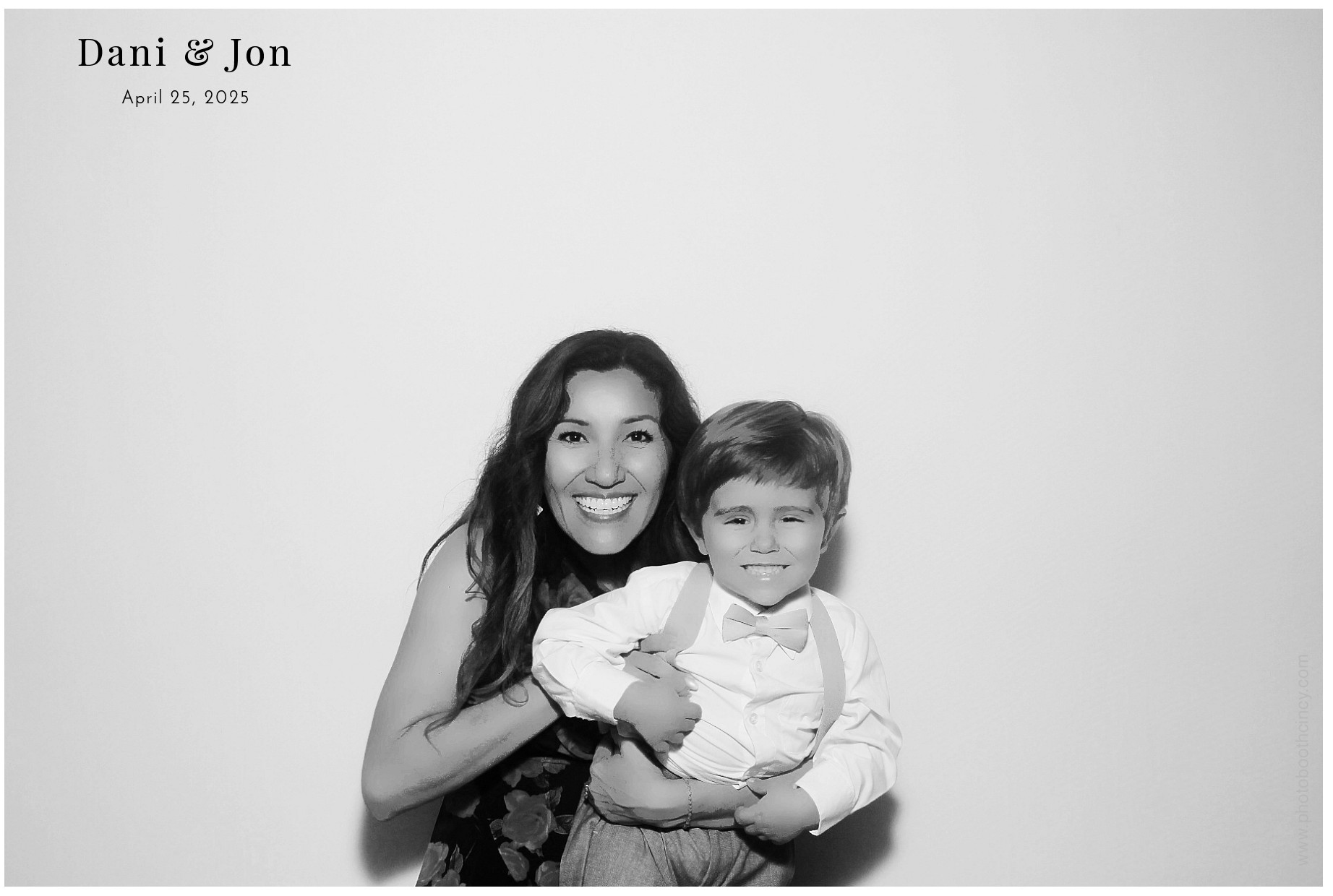 Danielle Starz Event | View more photos from the event at gallery.photoboothcincy.com/u/PhotoBoothCincy/Danielle-Starz-Event