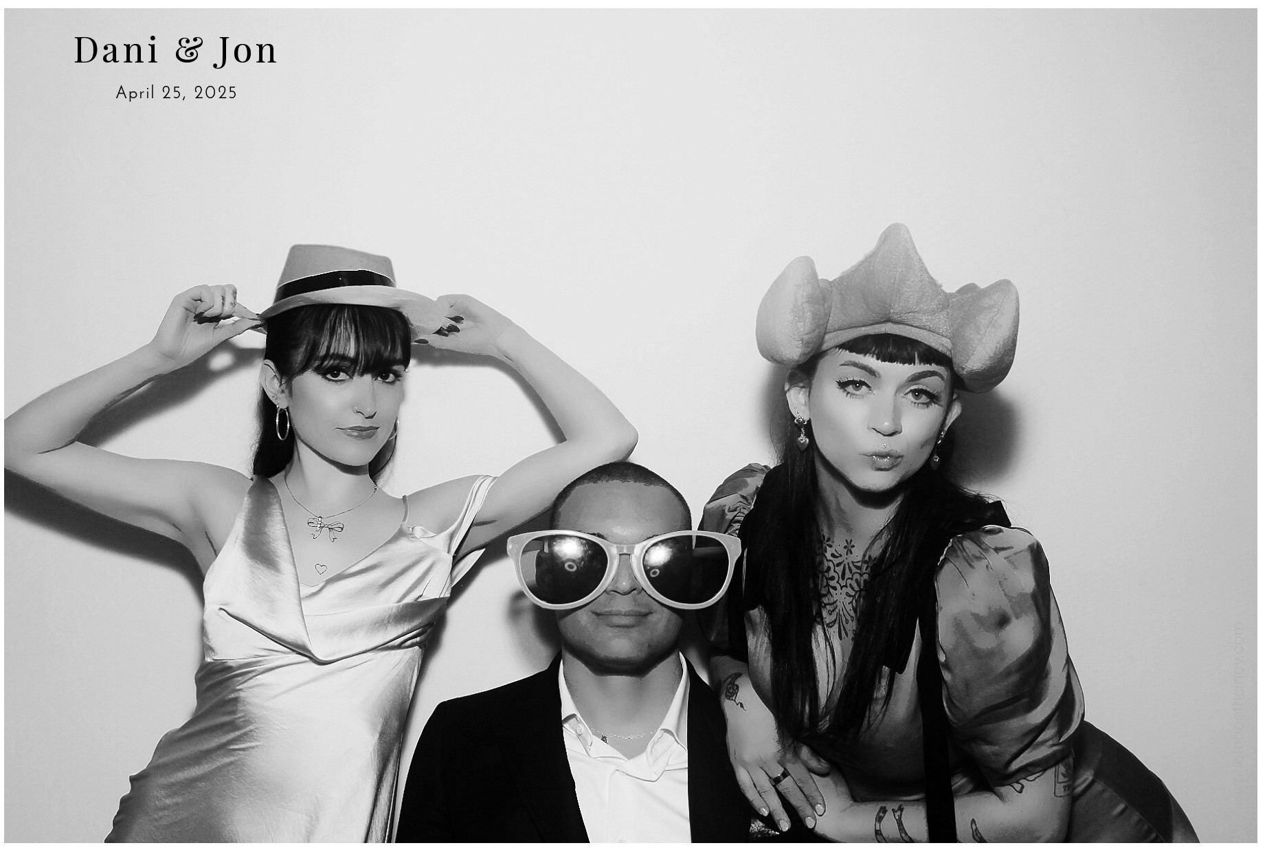 Danielle Starz Event | View more photos from the event at gallery.photoboothcincy.com/u/PhotoBoothCincy/Danielle-Starz-Event
