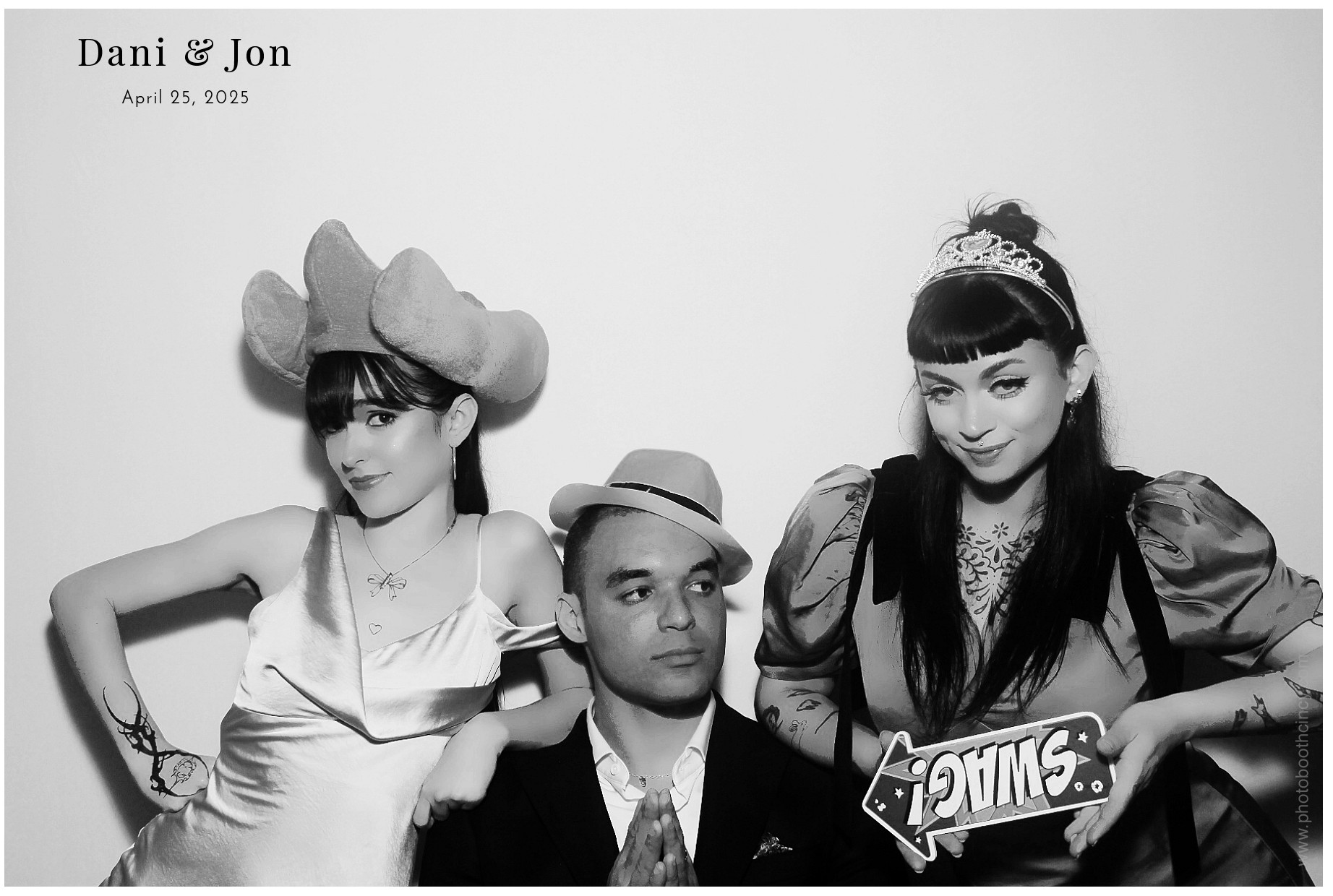 Danielle Starz Event | View more photos from the event at gallery.photoboothcincy.com/u/PhotoBoothCincy/Danielle-Starz-Event
