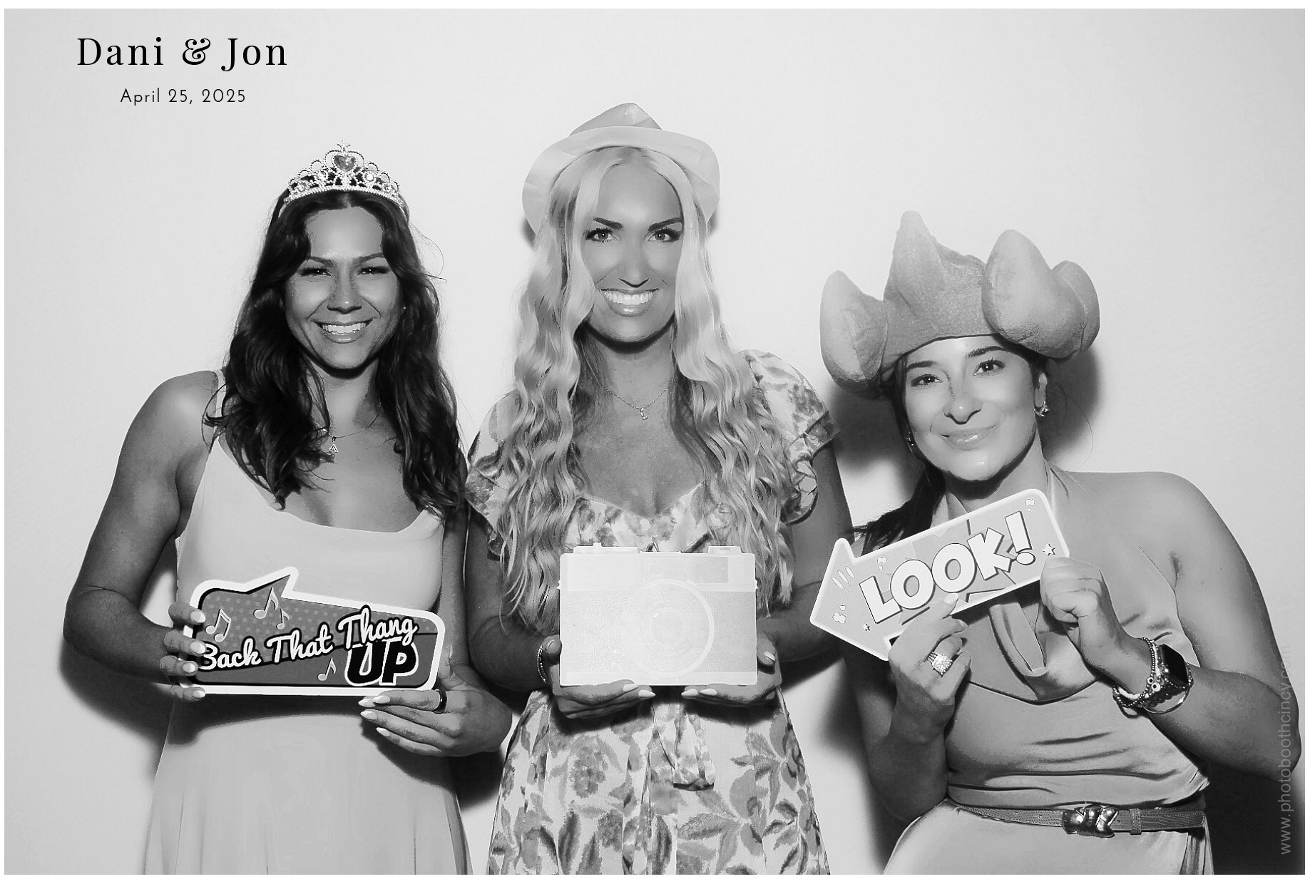 Danielle Starz Event | View more photos from the event at gallery.photoboothcincy.com/u/PhotoBoothCincy/Danielle-Starz-Event