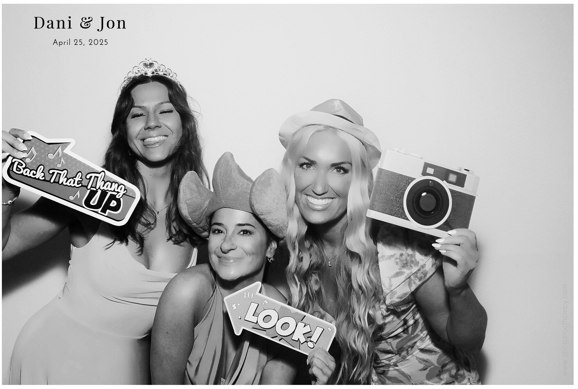 Danielle Starz Event | View more photos from the event at gallery.photoboothcincy.com/u/PhotoBoothCincy/Danielle-Starz-Event
