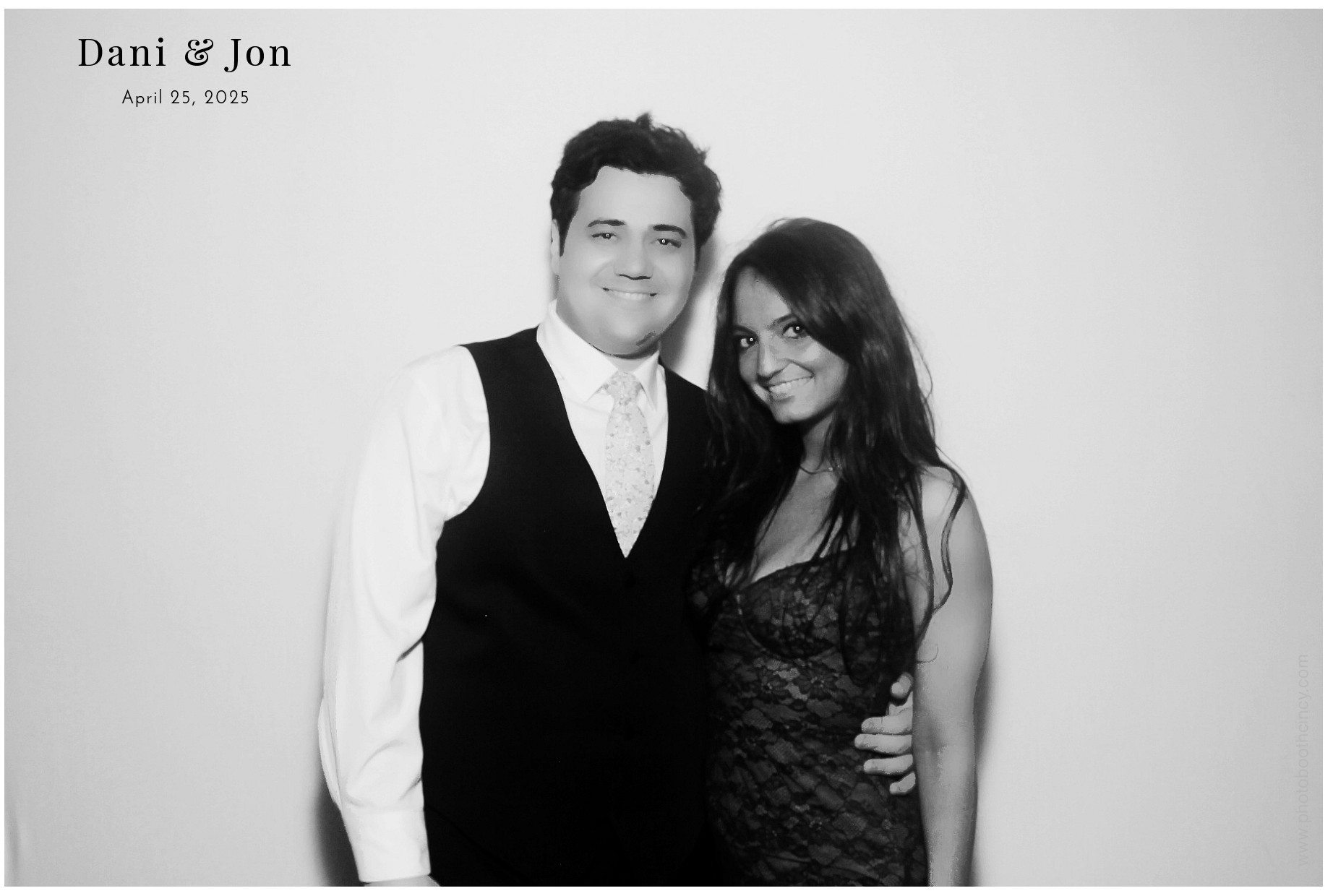 Danielle Starz Event | View more photos from the event at gallery.photoboothcincy.com/u/PhotoBoothCincy/Danielle-Starz-Event