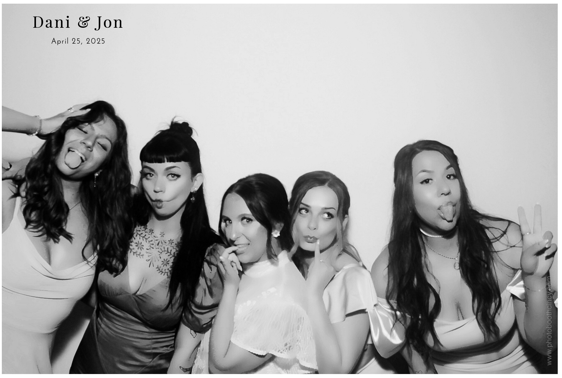 Danielle Starz Event | View more photos from the event at gallery.photoboothcincy.com/u/PhotoBoothCincy/Danielle-Starz-Event
