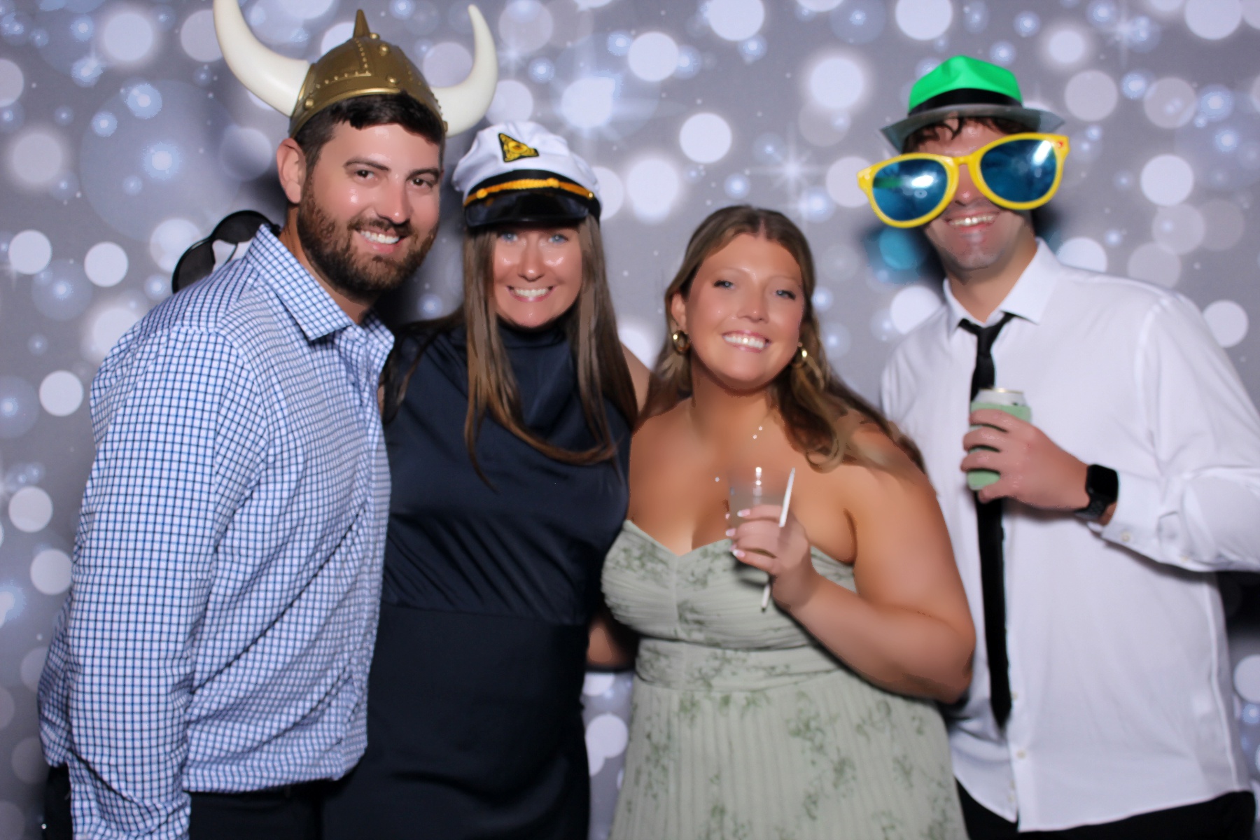 DeChant | View more photos from the event at gallery.photoboothcincy.com/u/PhotoBoothCincy/DeChant