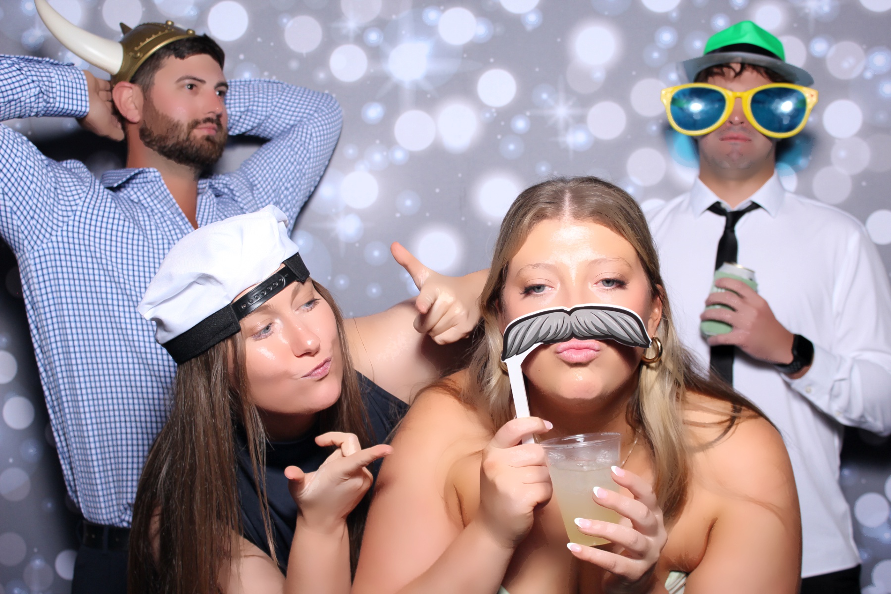 DeChant | View more photos from the event at gallery.photoboothcincy.com/u/PhotoBoothCincy/DeChant
